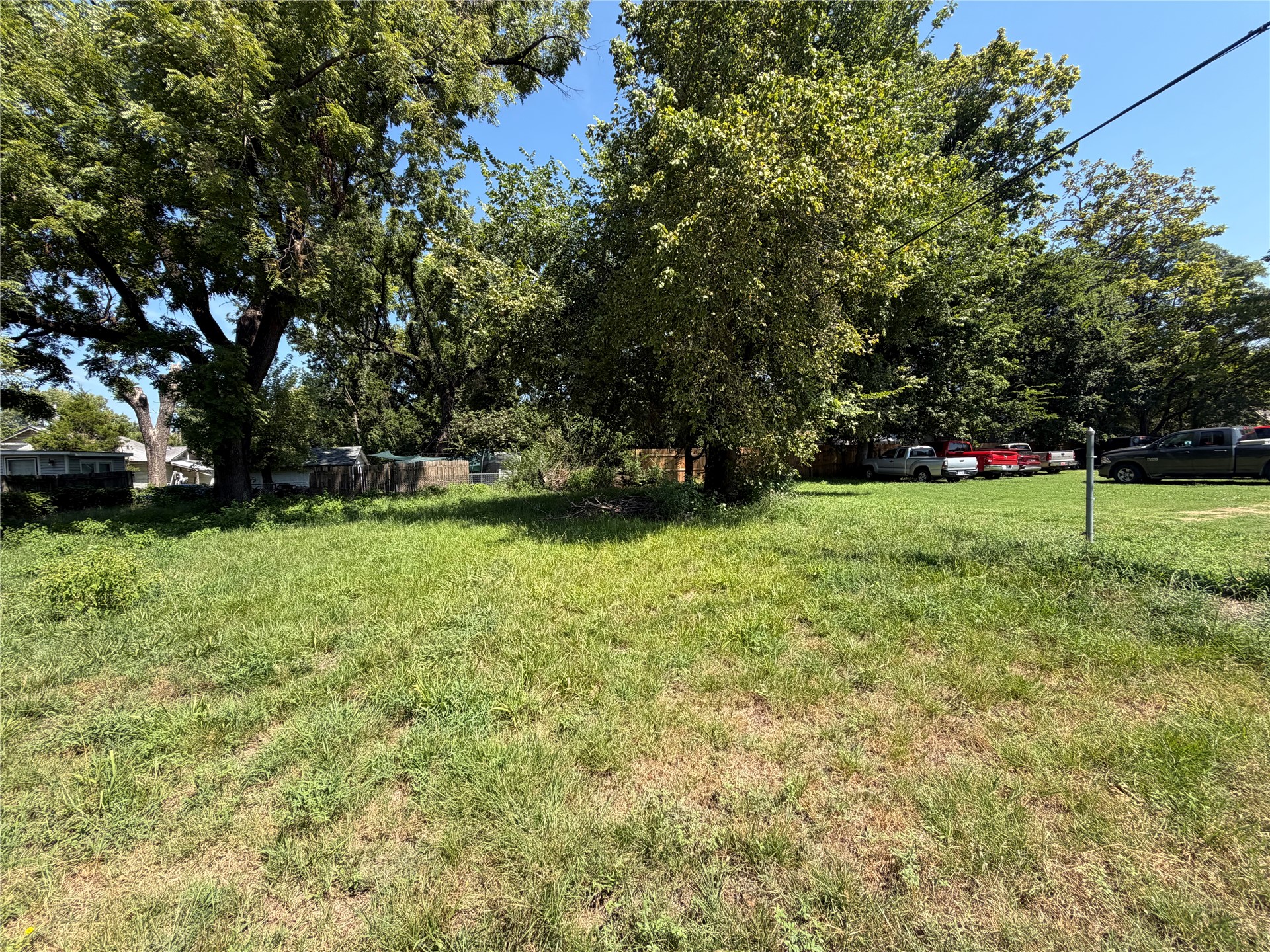 5429 W 5th Street Property Photo 4