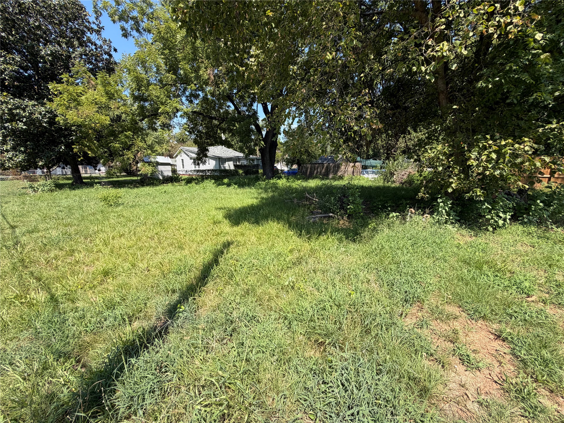 5429 W 5th Street Property Photo 5