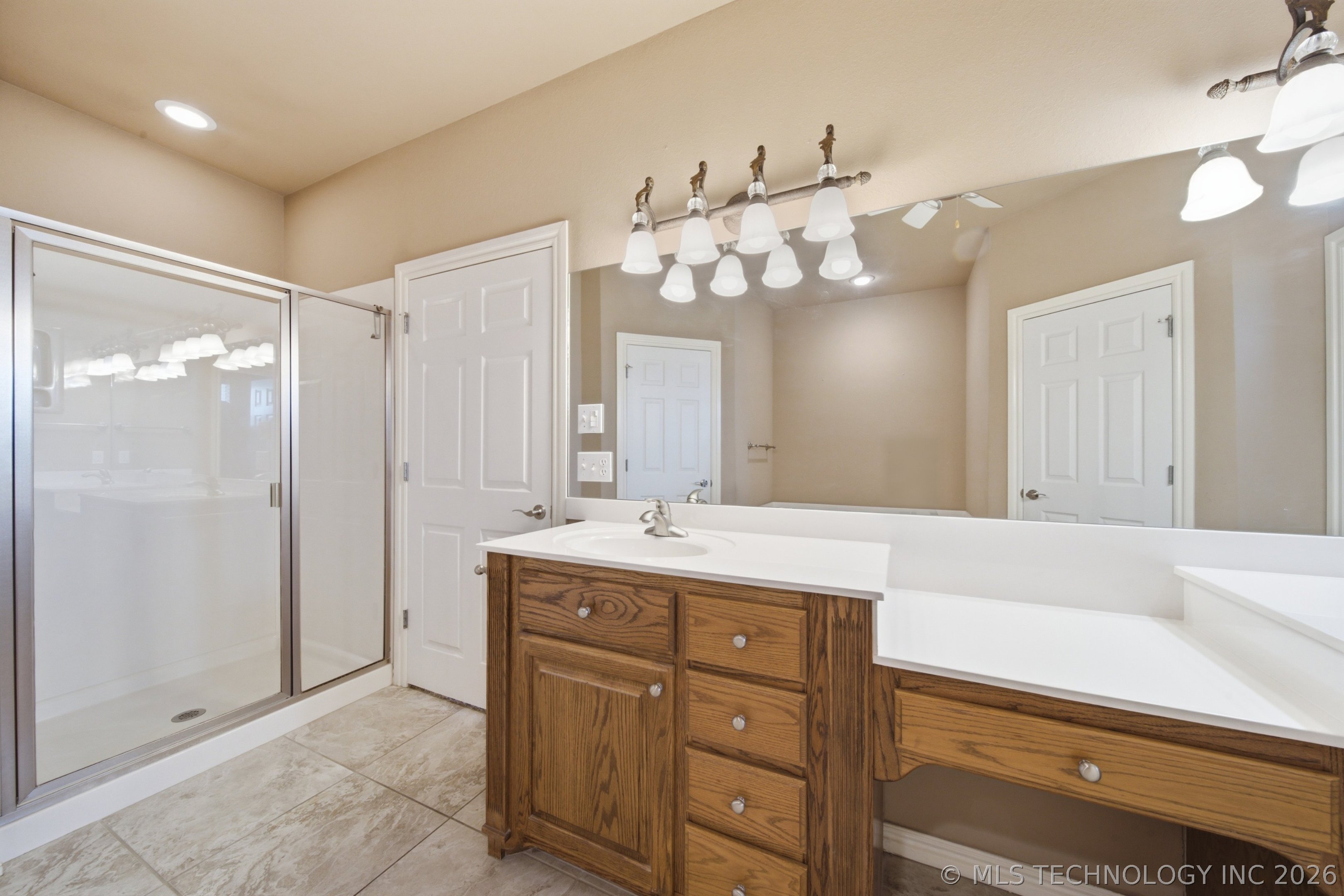 11099 S 55th West West Avenue Property Photo 21