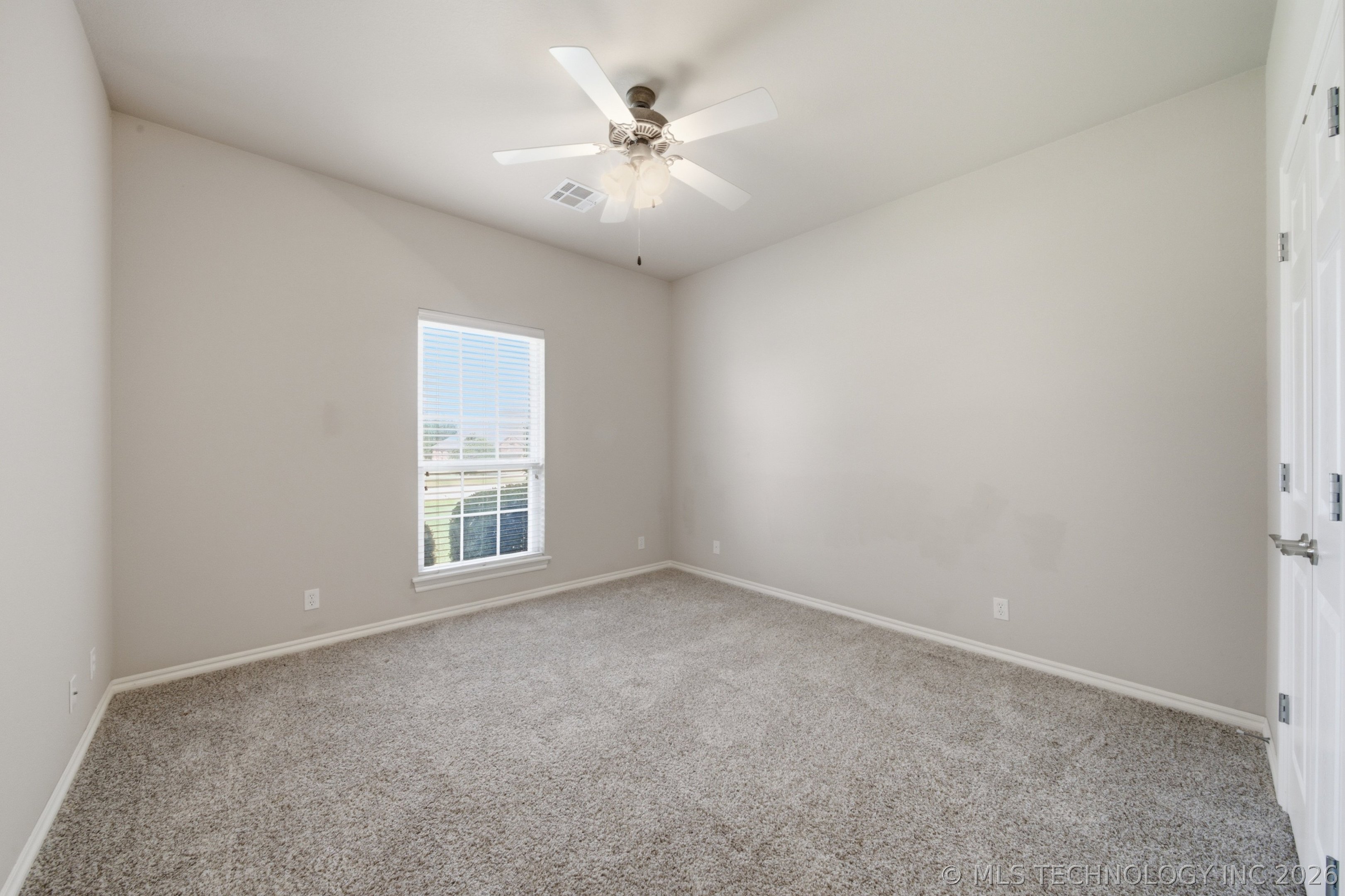 11099 S 55th West West Avenue Property Photo 26