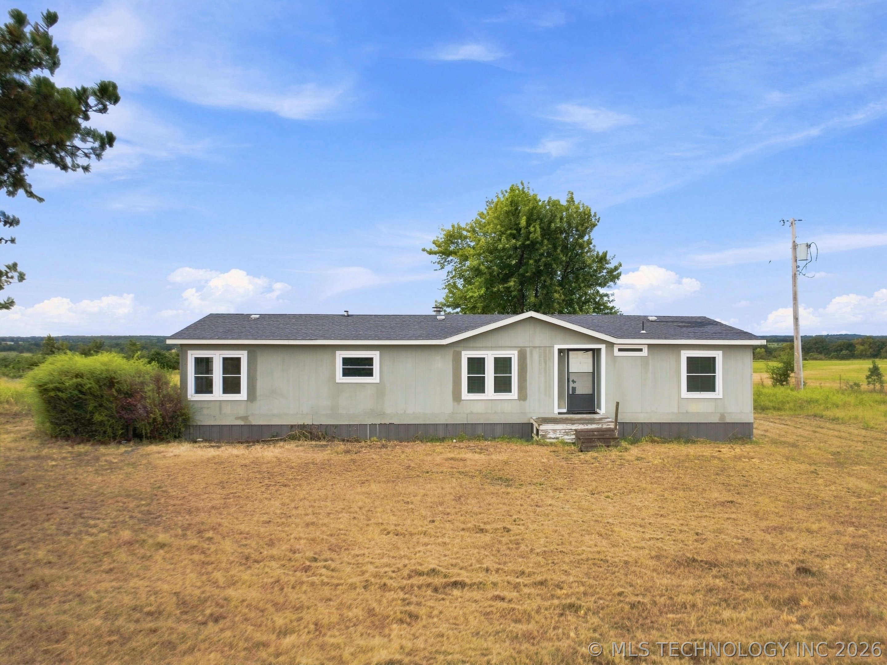 29982 Dustin Road Property Photo 1