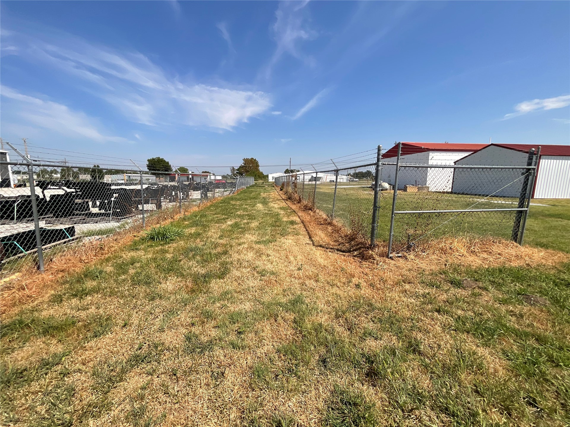 64571 E 290 Road Property Photo 8
