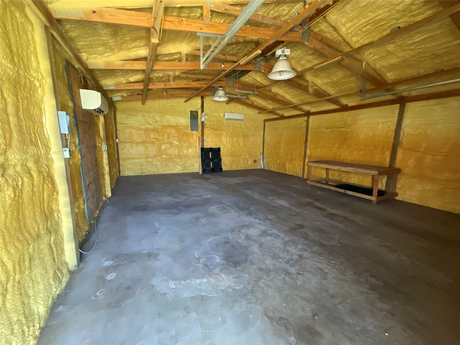 64571 E 290 Road Property Photo 11
