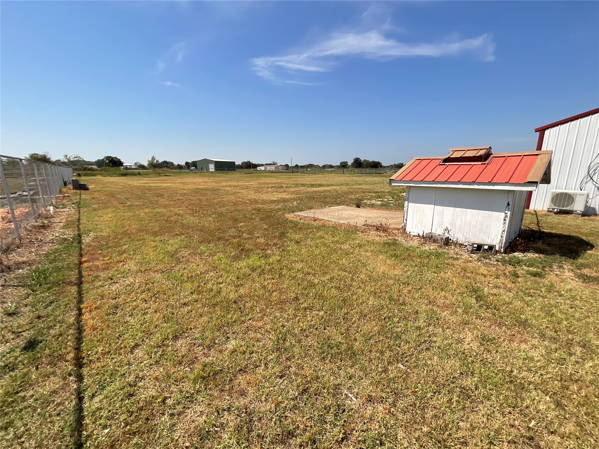 64571 E 290 Road Property Photo 15