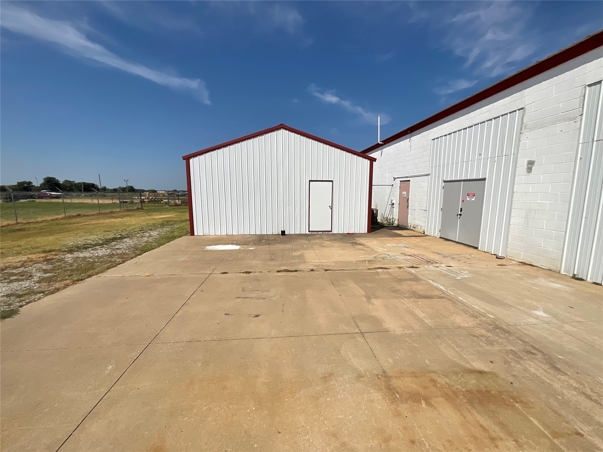 64571 E 290 Road Property Photo 18