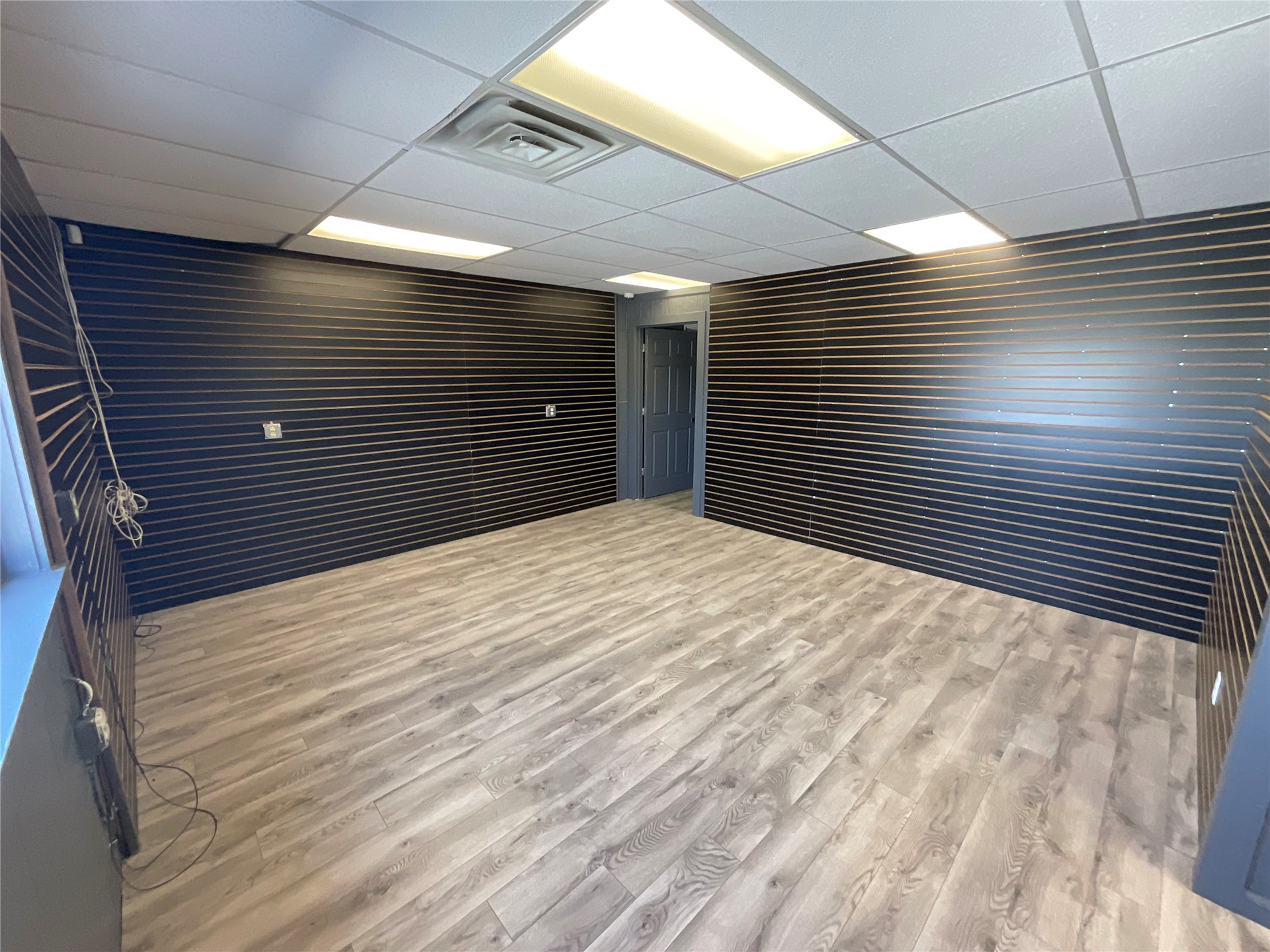 64571 E 290 Road Property Photo 24