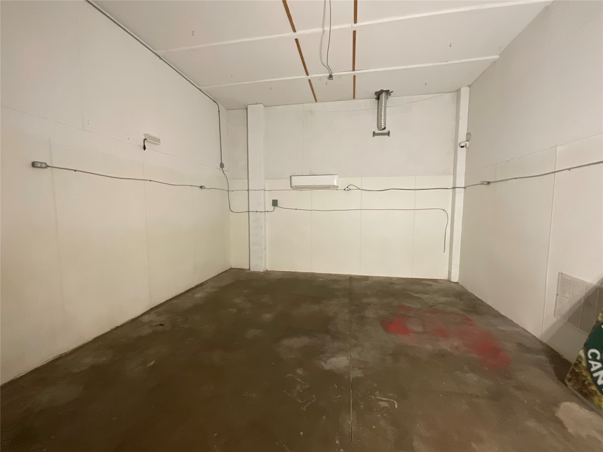 64571 E 290 Road Property Photo 33