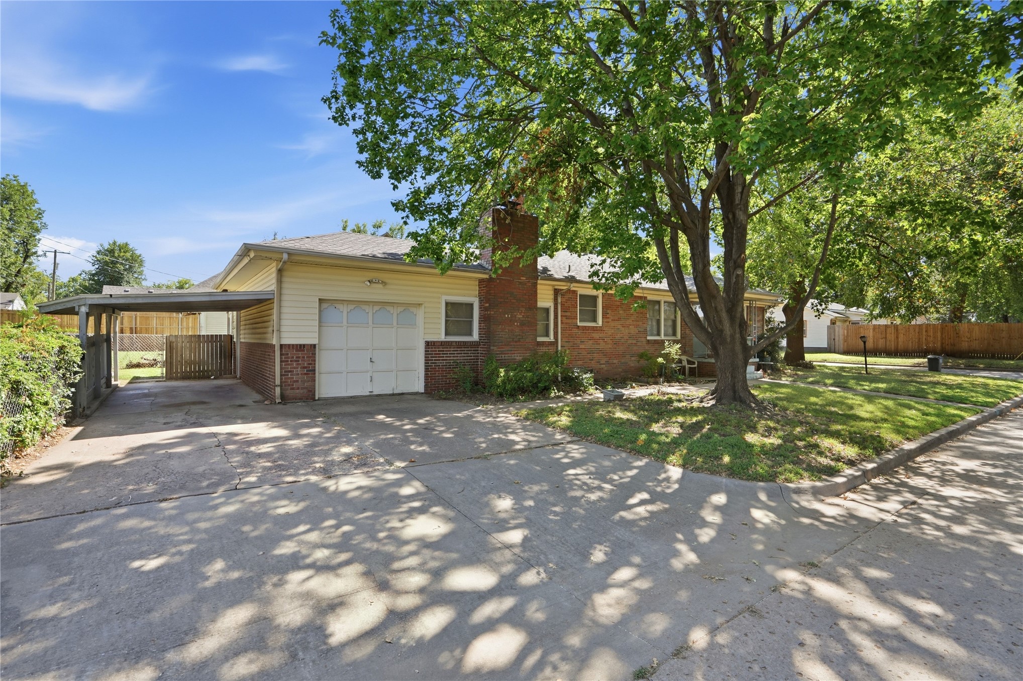 1004 E 38th Street Property Photo 8