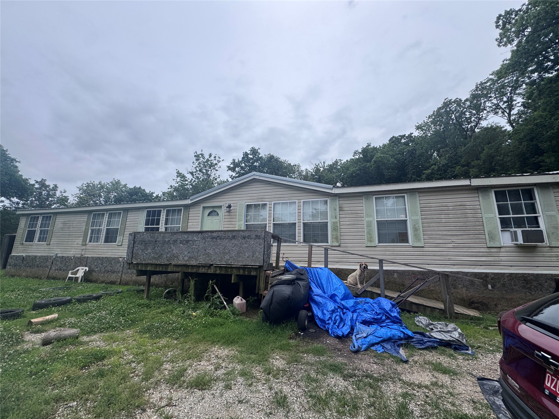 15450 E 520 Road Property Photo 1