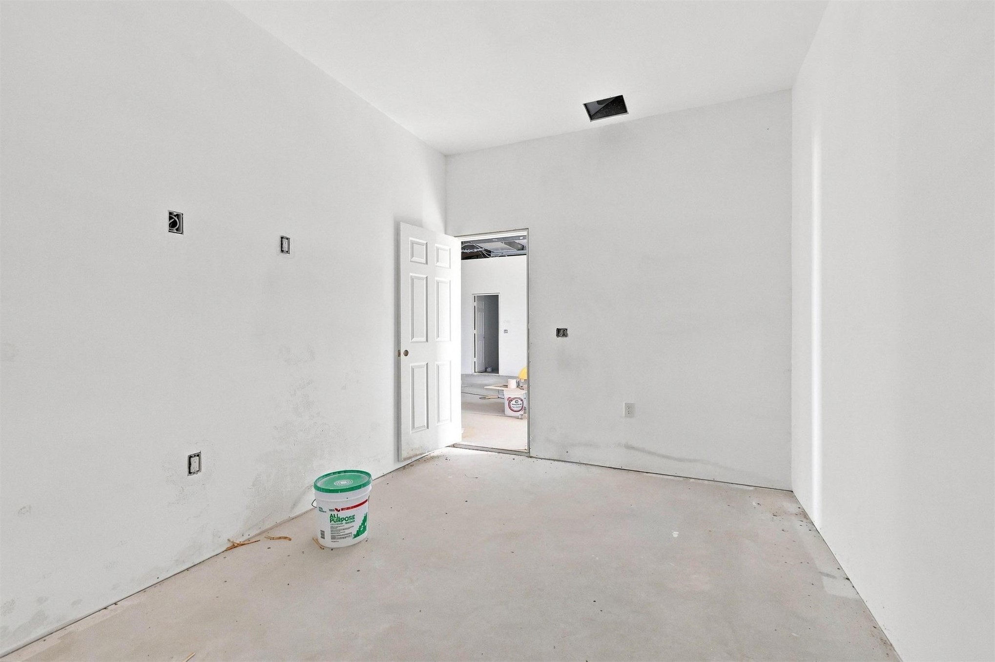 180 Tower Road Property Photo 34