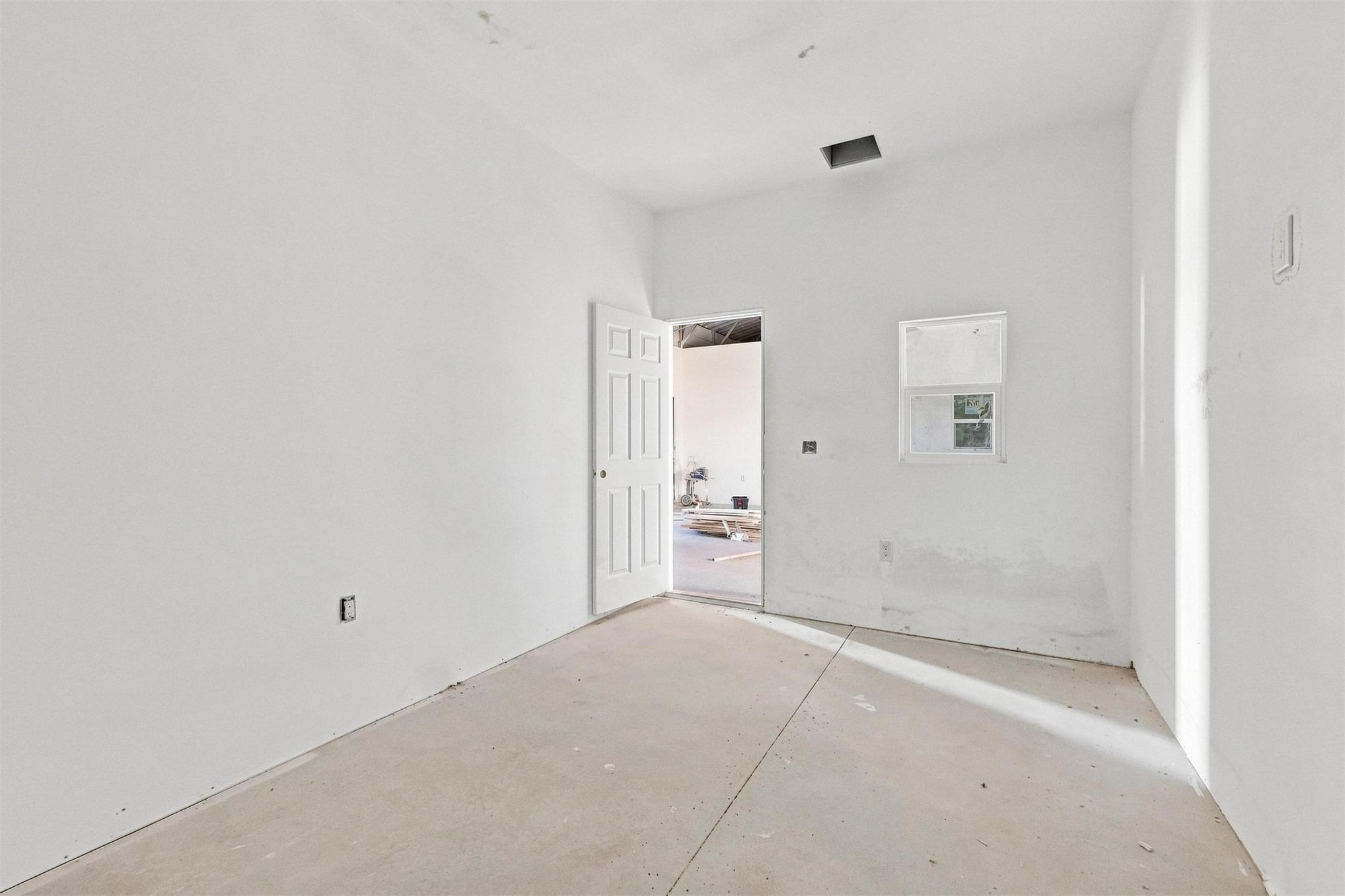180 Tower Road Property Photo 36
