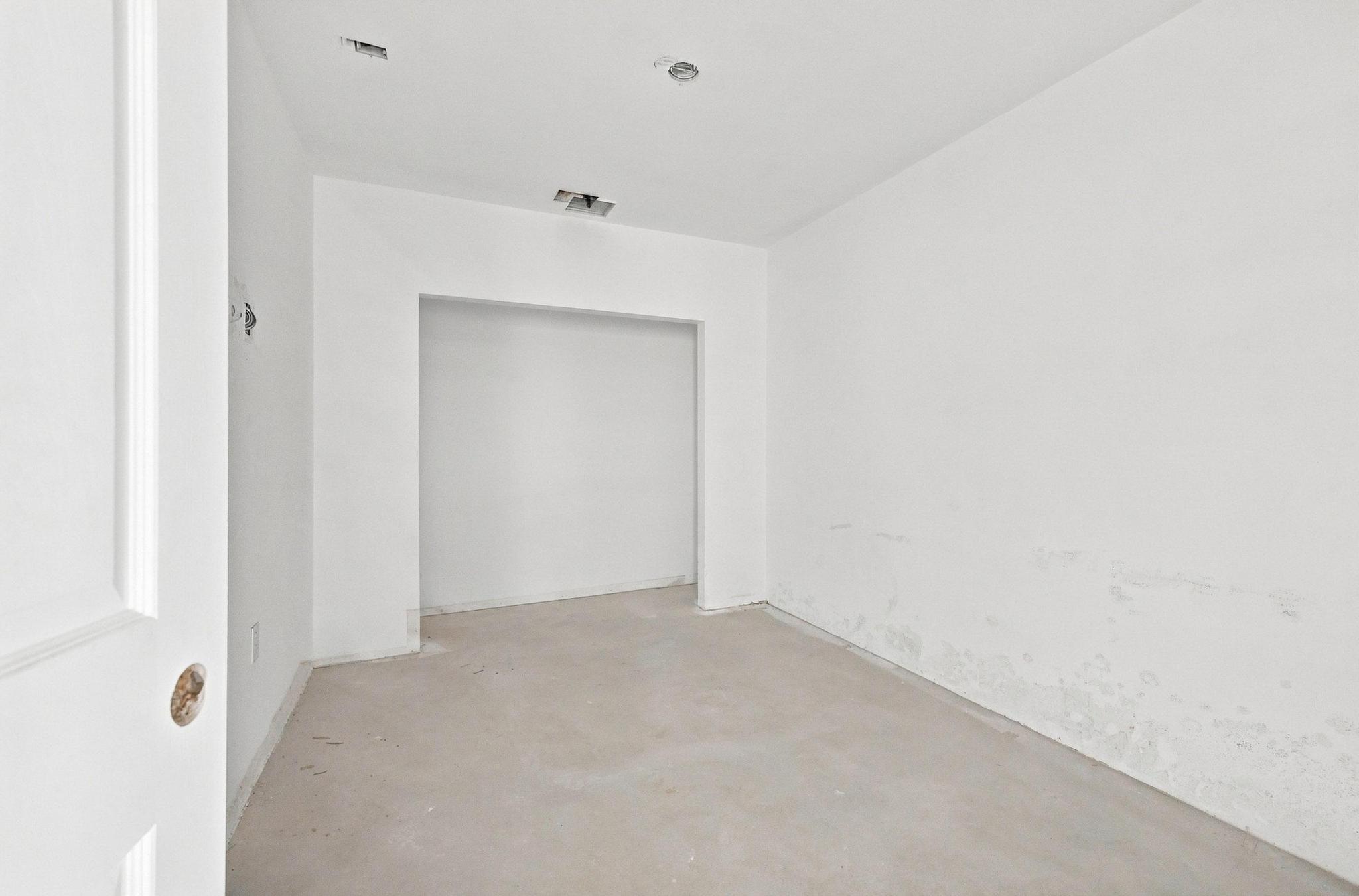 180 Tower Road Property Photo 37