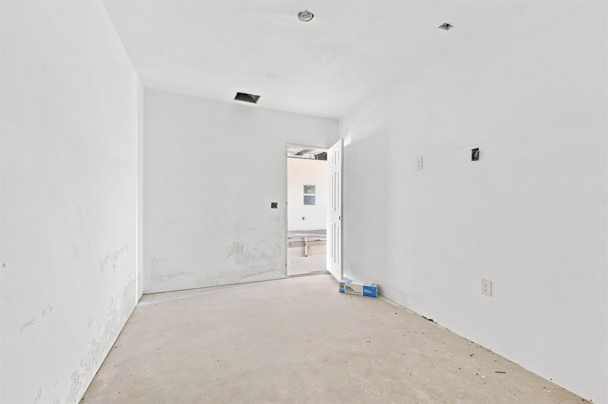 180 Tower Road Property Photo 38
