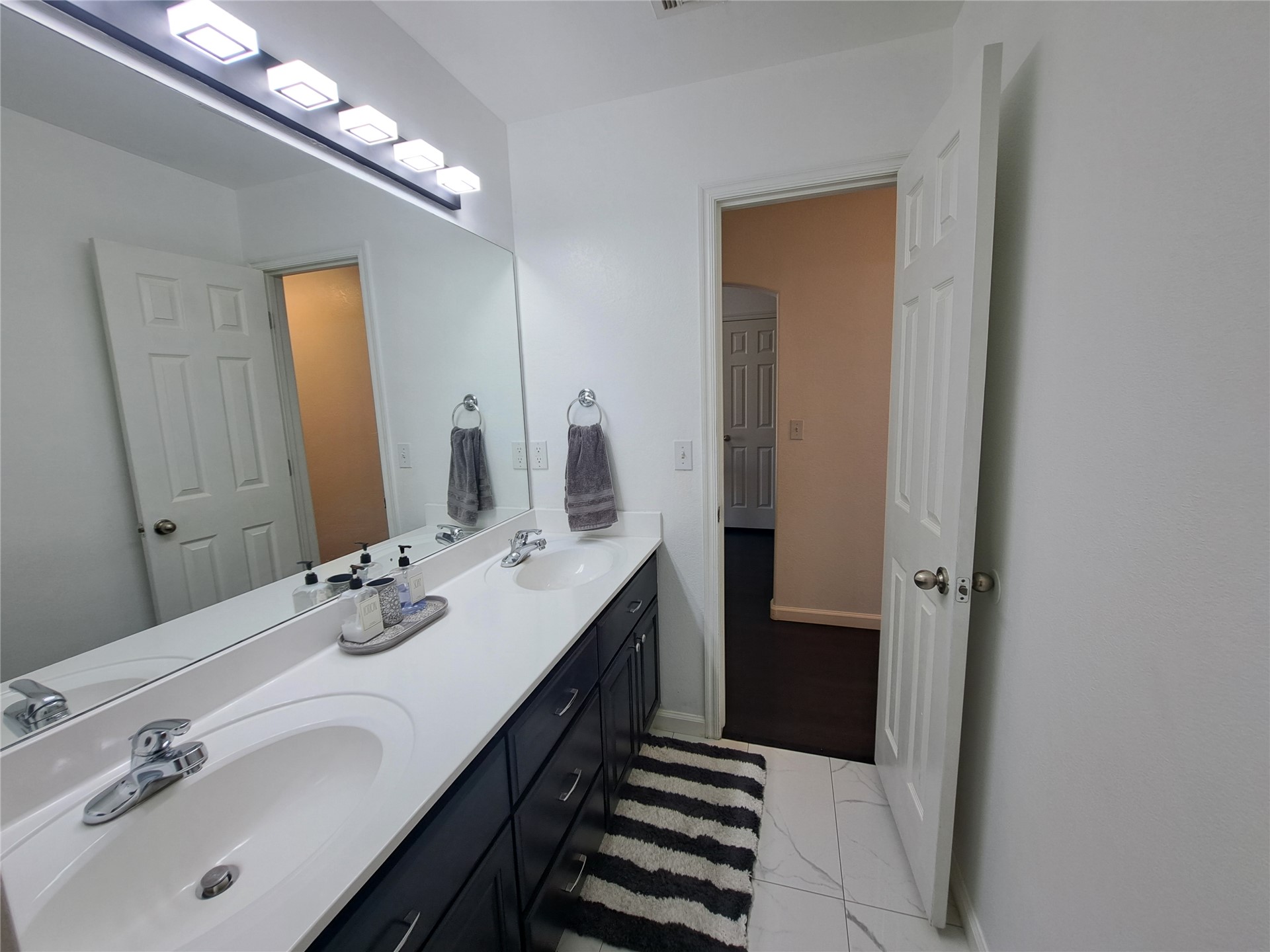 10203 N 119th East Avenue Property Photo 43