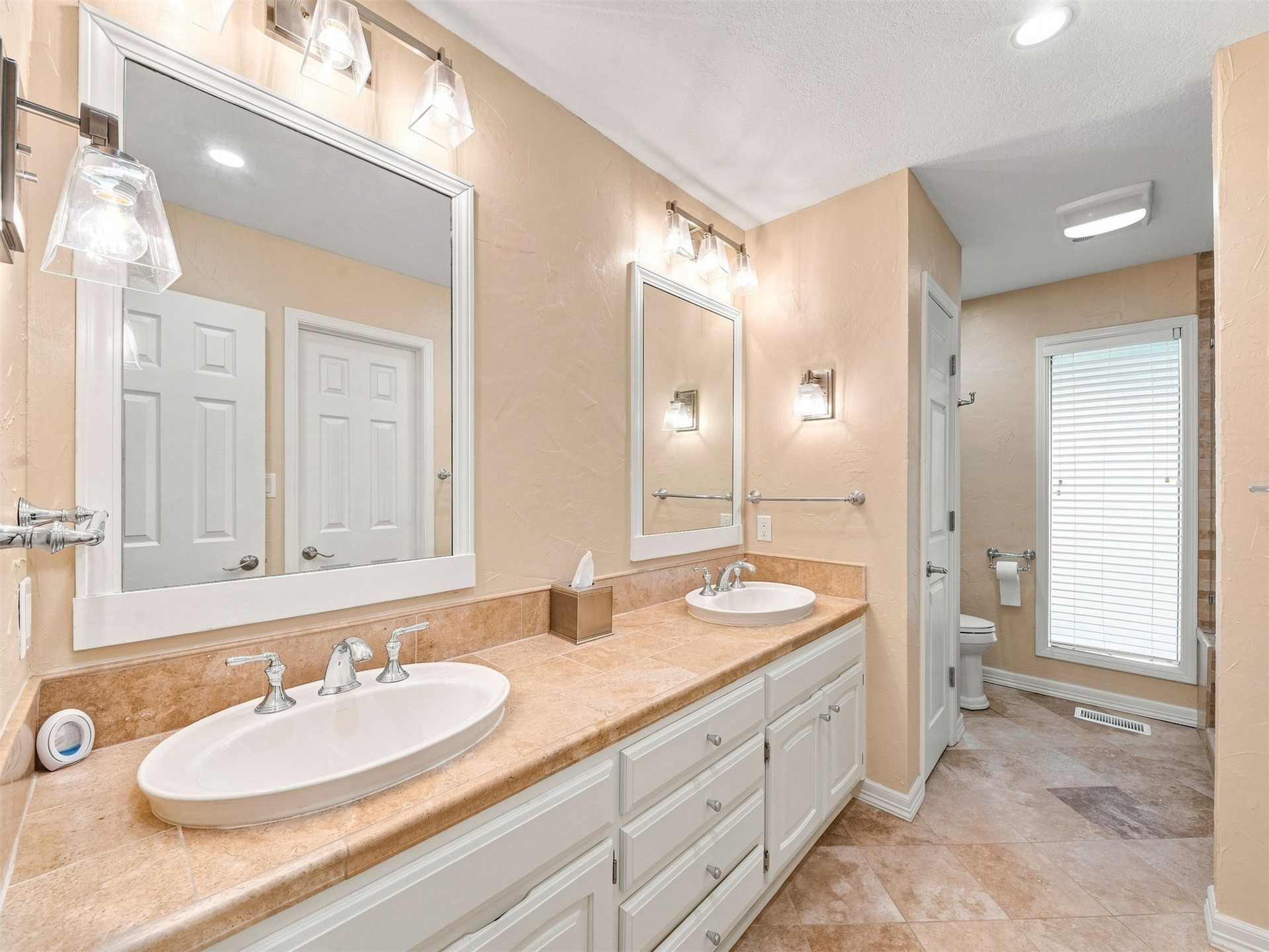 6213 E 78th Place Property Photo 32