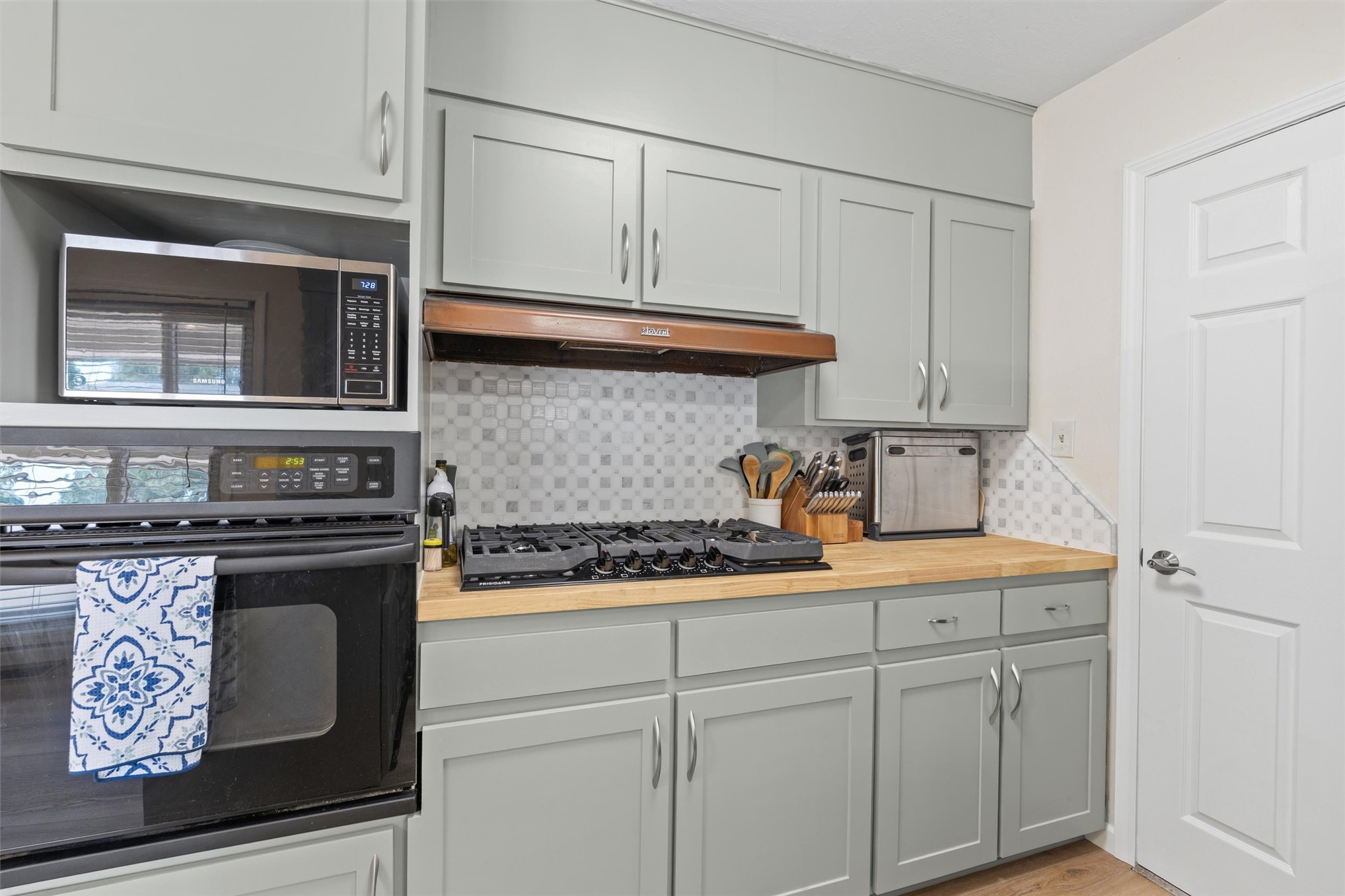 4704 Brookline Drive Property Photo 12