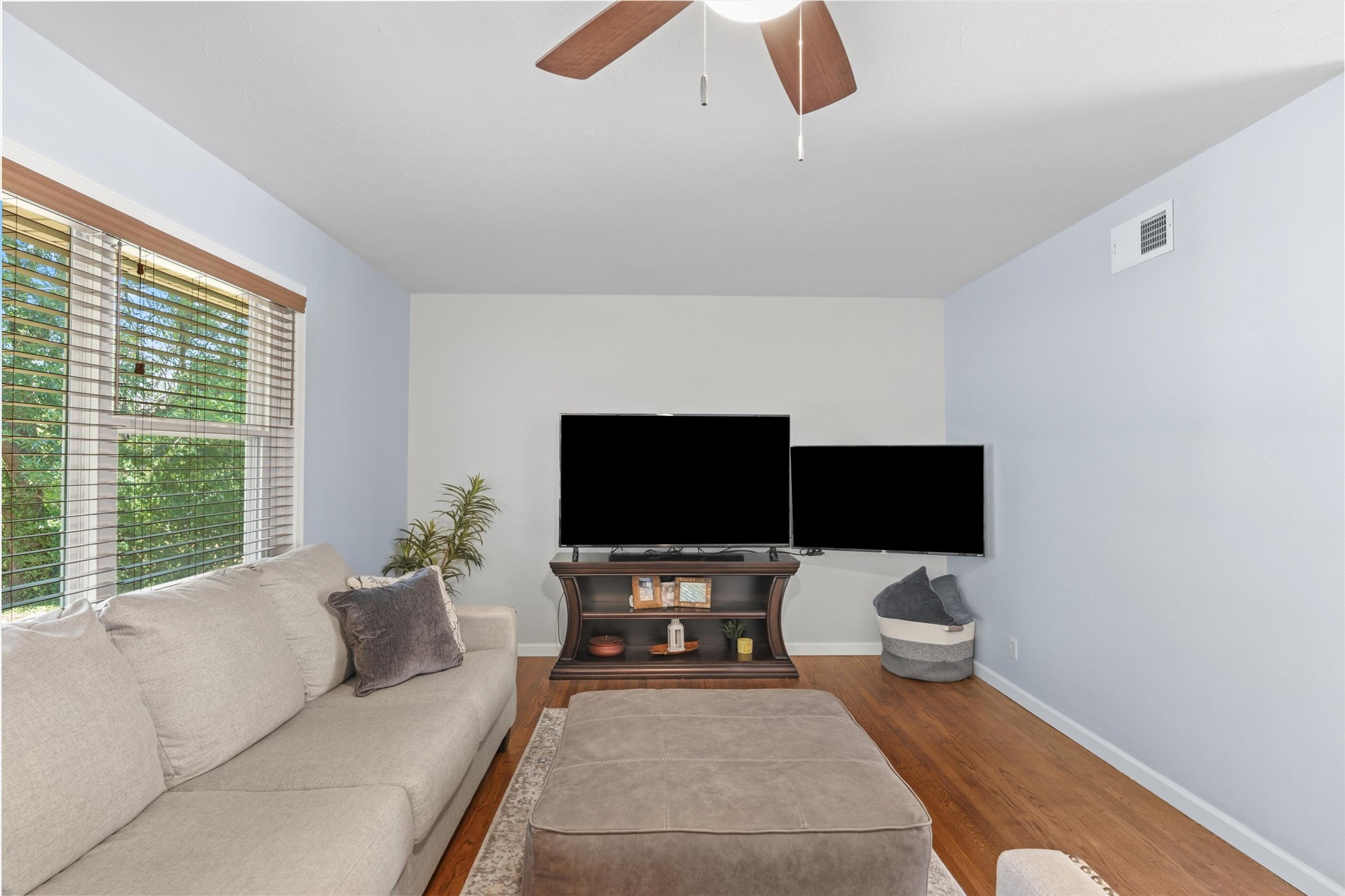 4704 Brookline Drive Property Photo 15