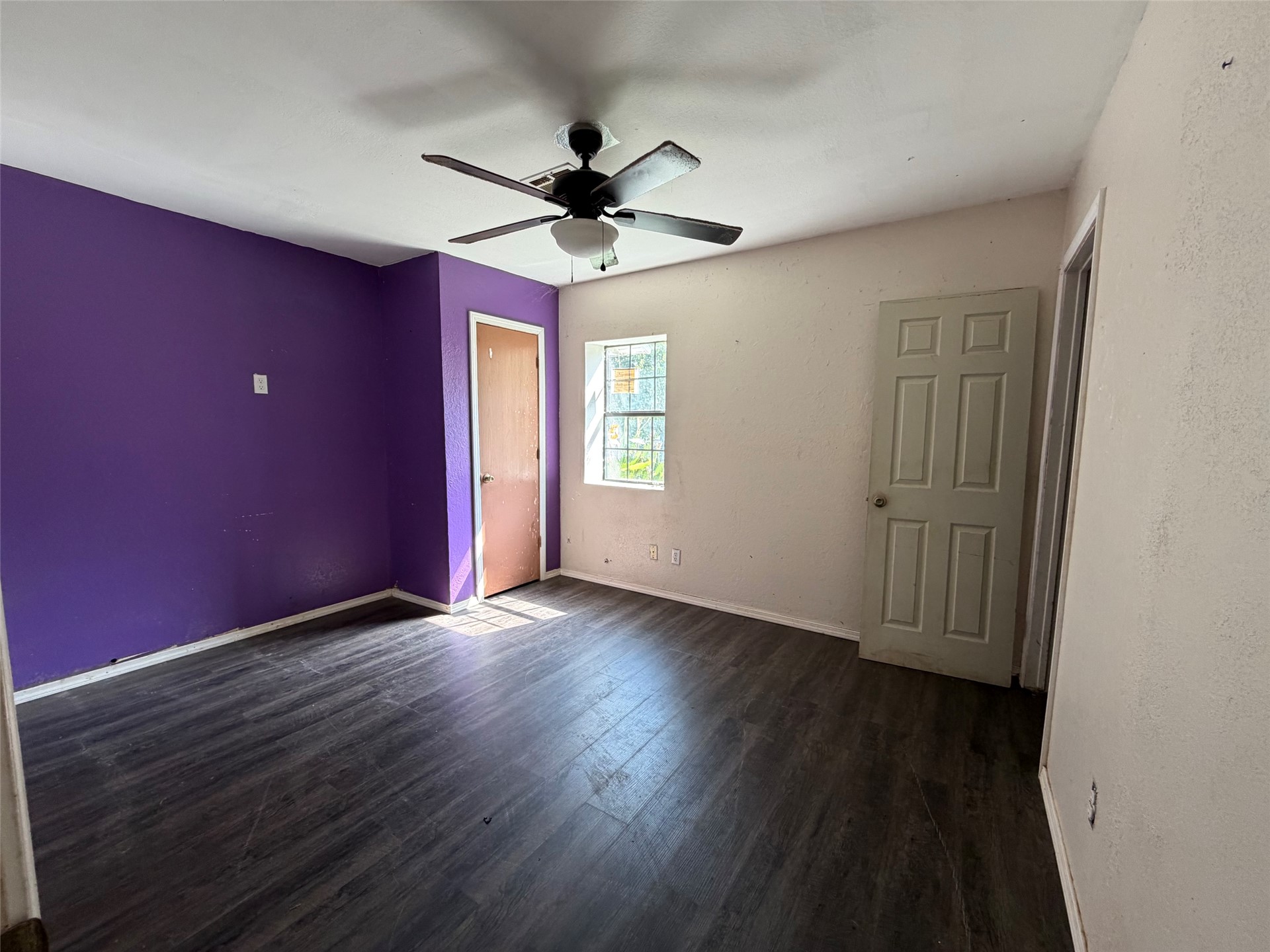 505 Avalon Property Photo 7