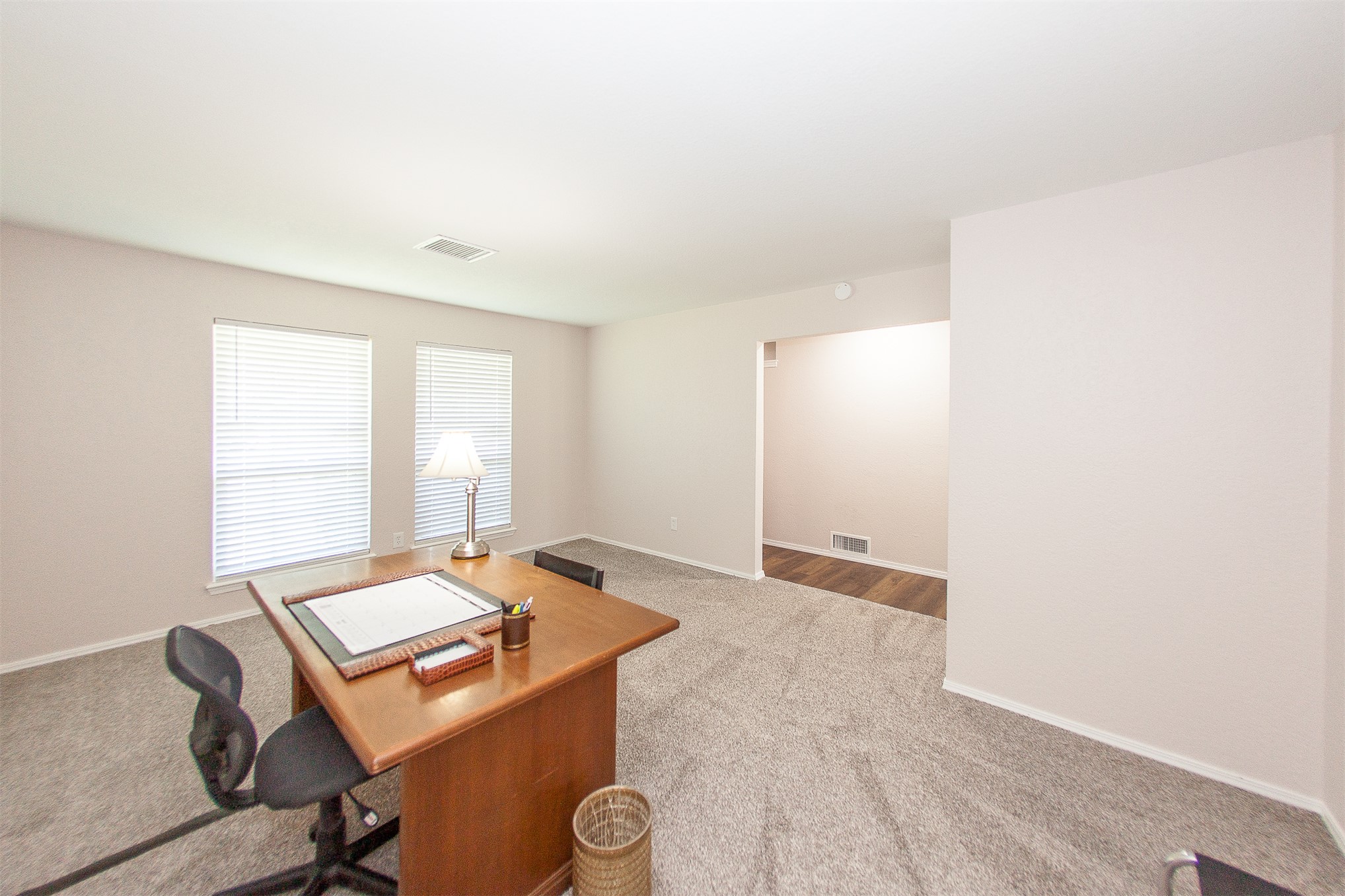 2105 S Hickory Avenue Property Photo 21