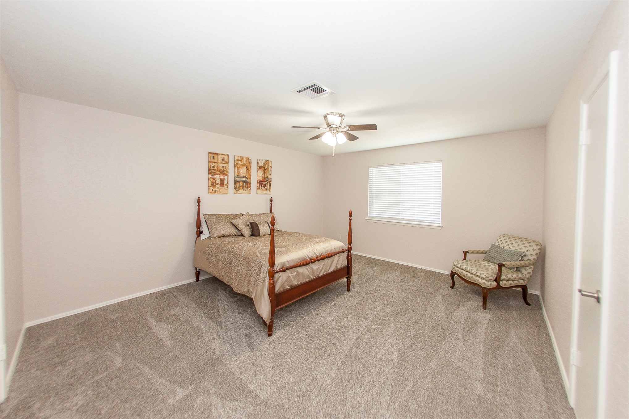 2105 S Hickory Avenue Property Photo 23
