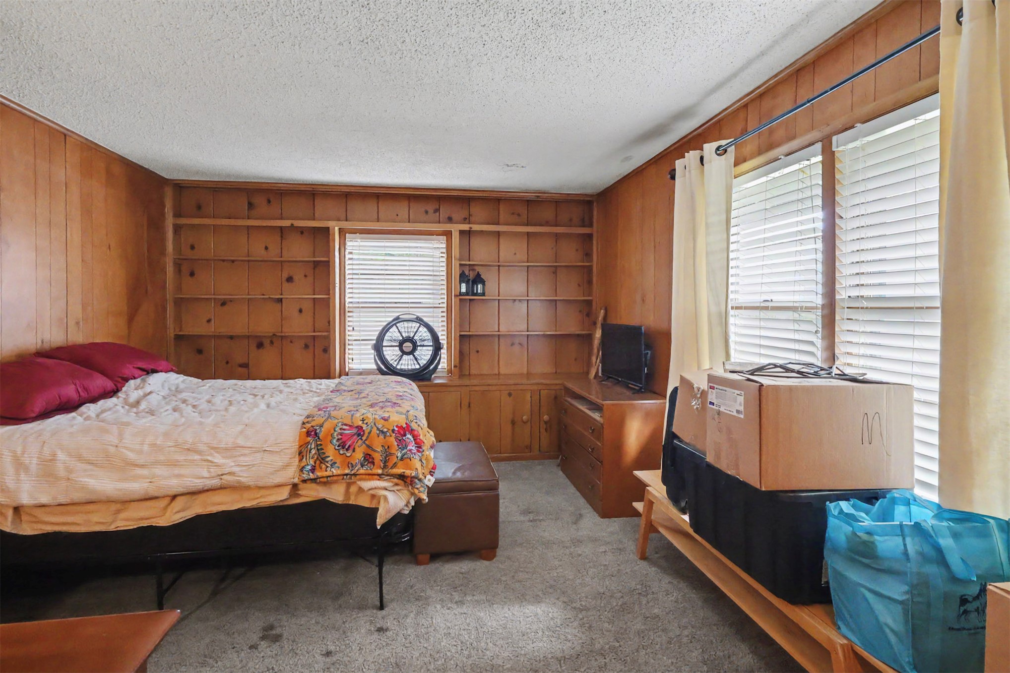5015 E 33rd Street Property Photo 16