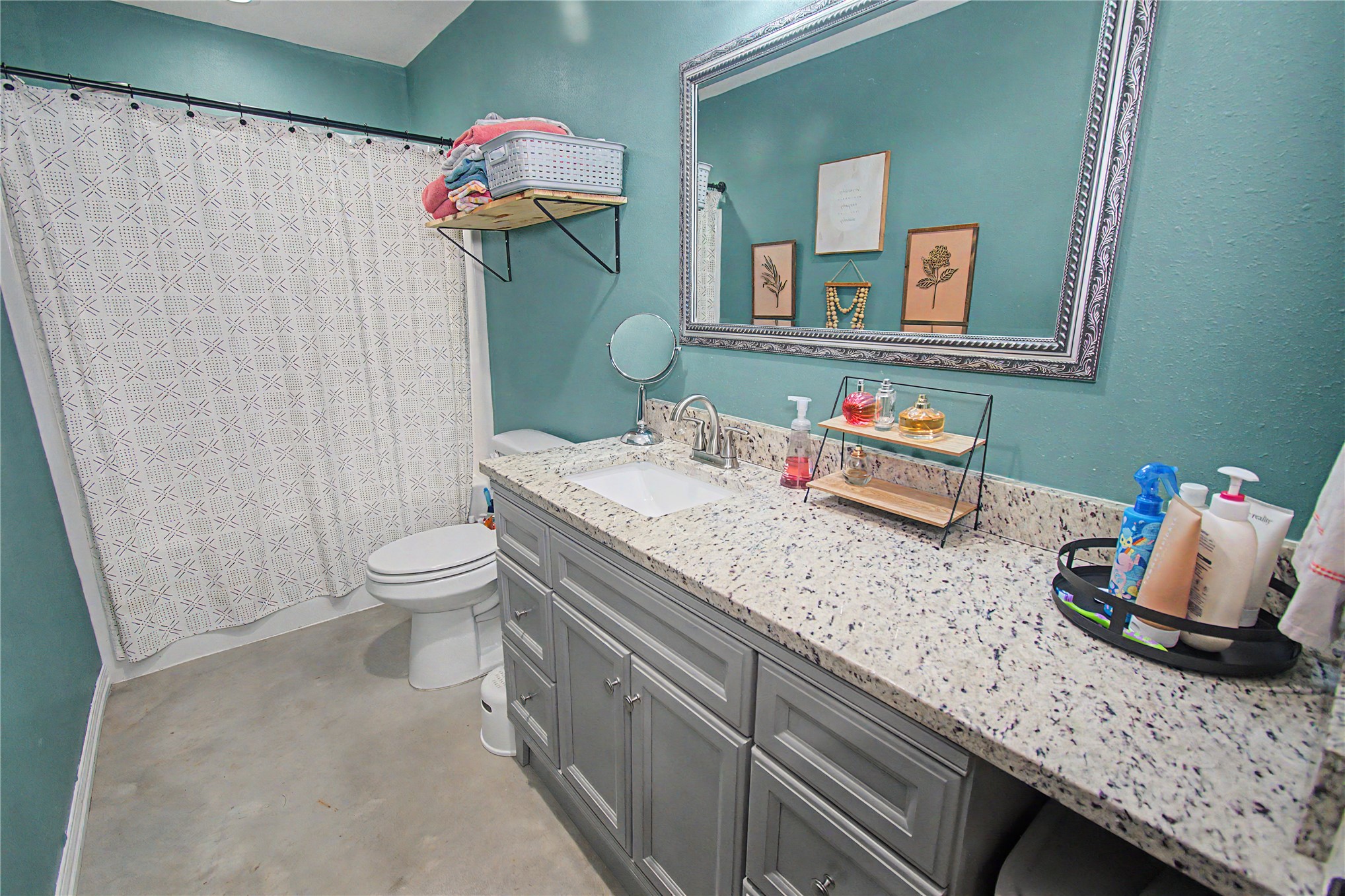 11732 Oktaha Road Property Photo 16