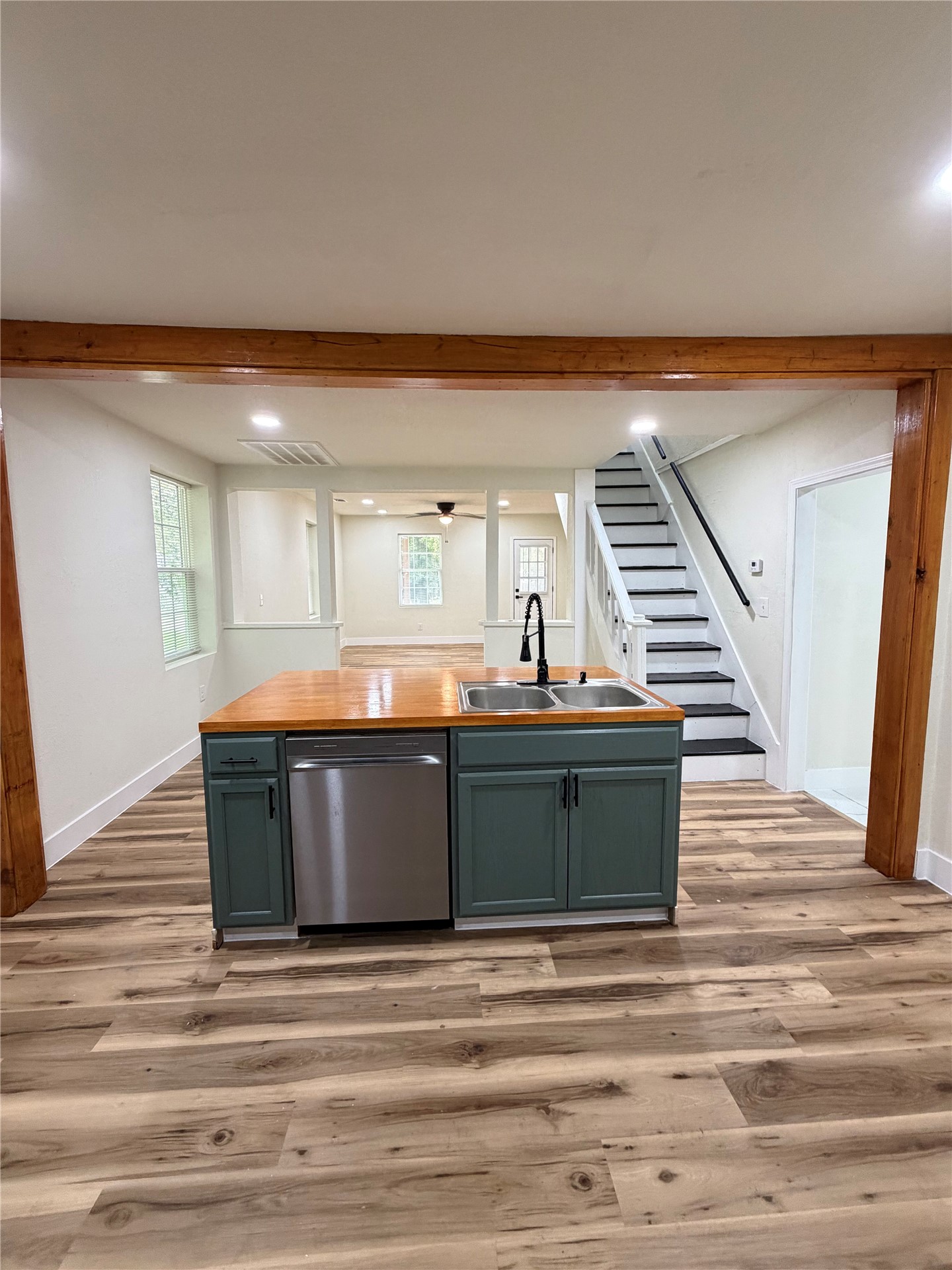 1211 Eastside Boulevard Property Photo 6