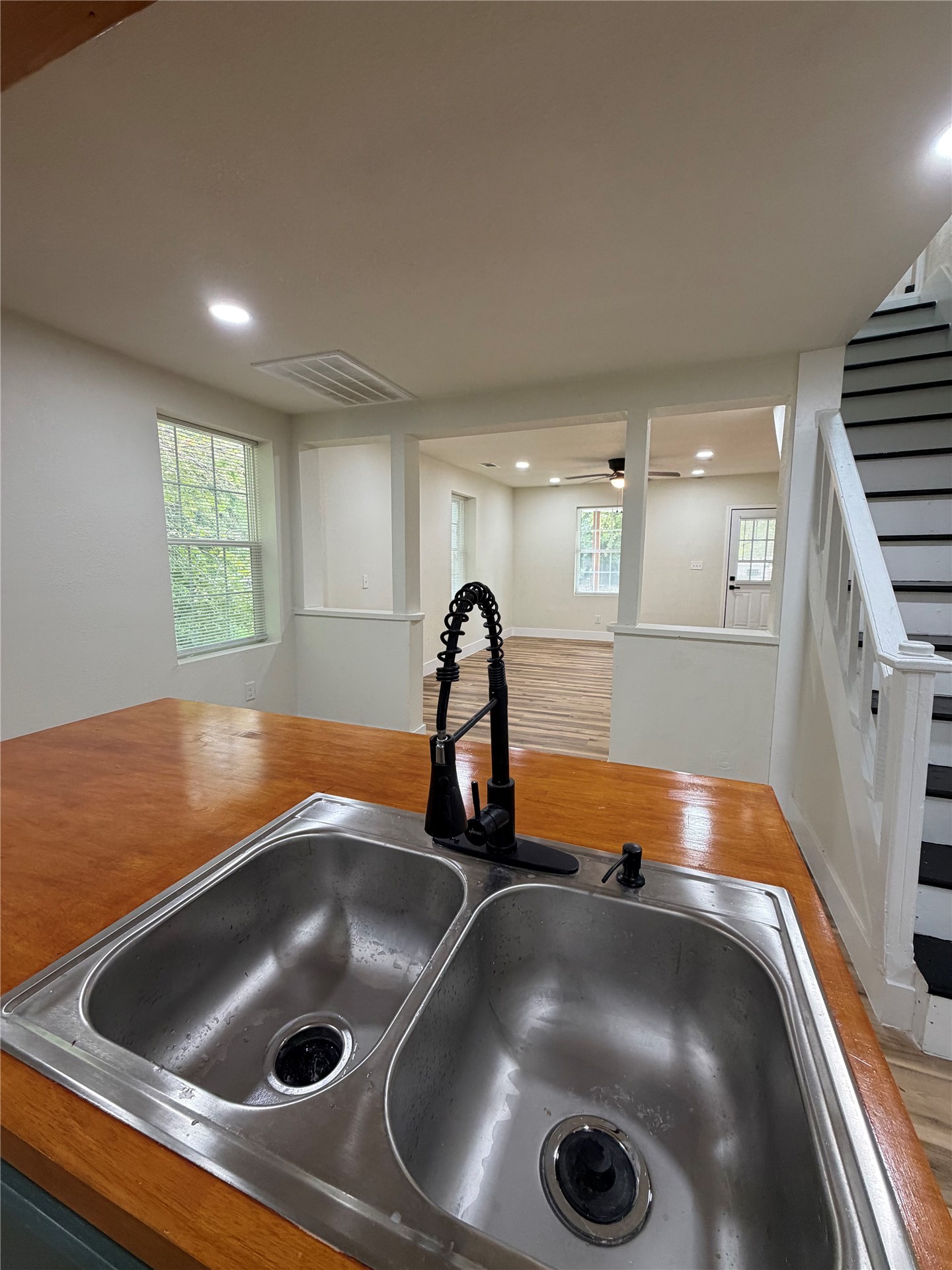 1211 Eastside Boulevard Property Photo 9