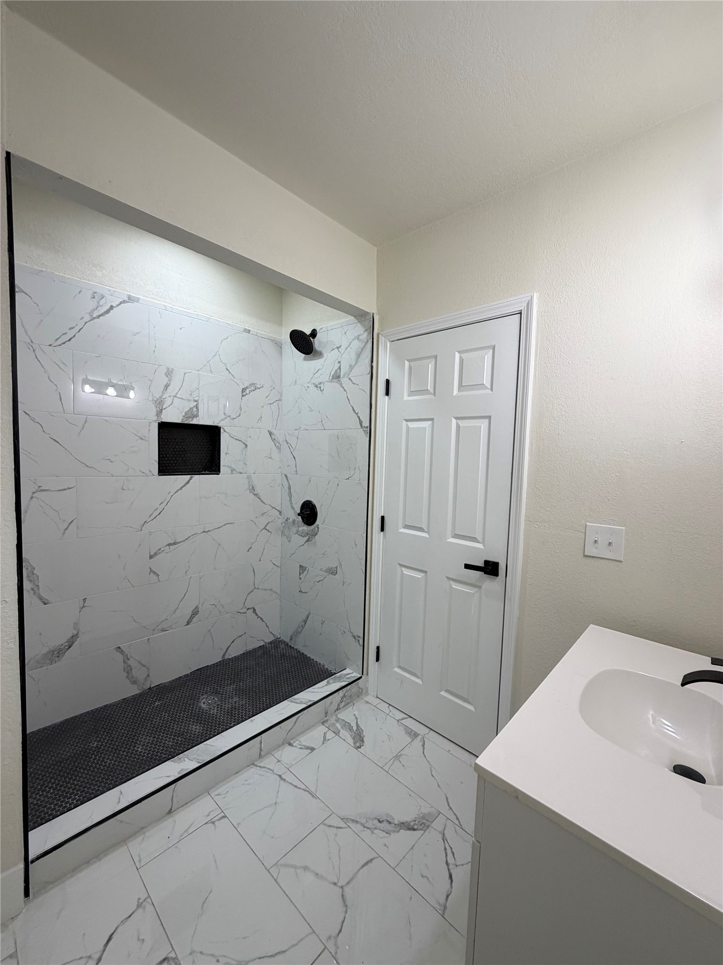 1211 Eastside Boulevard Property Photo 13
