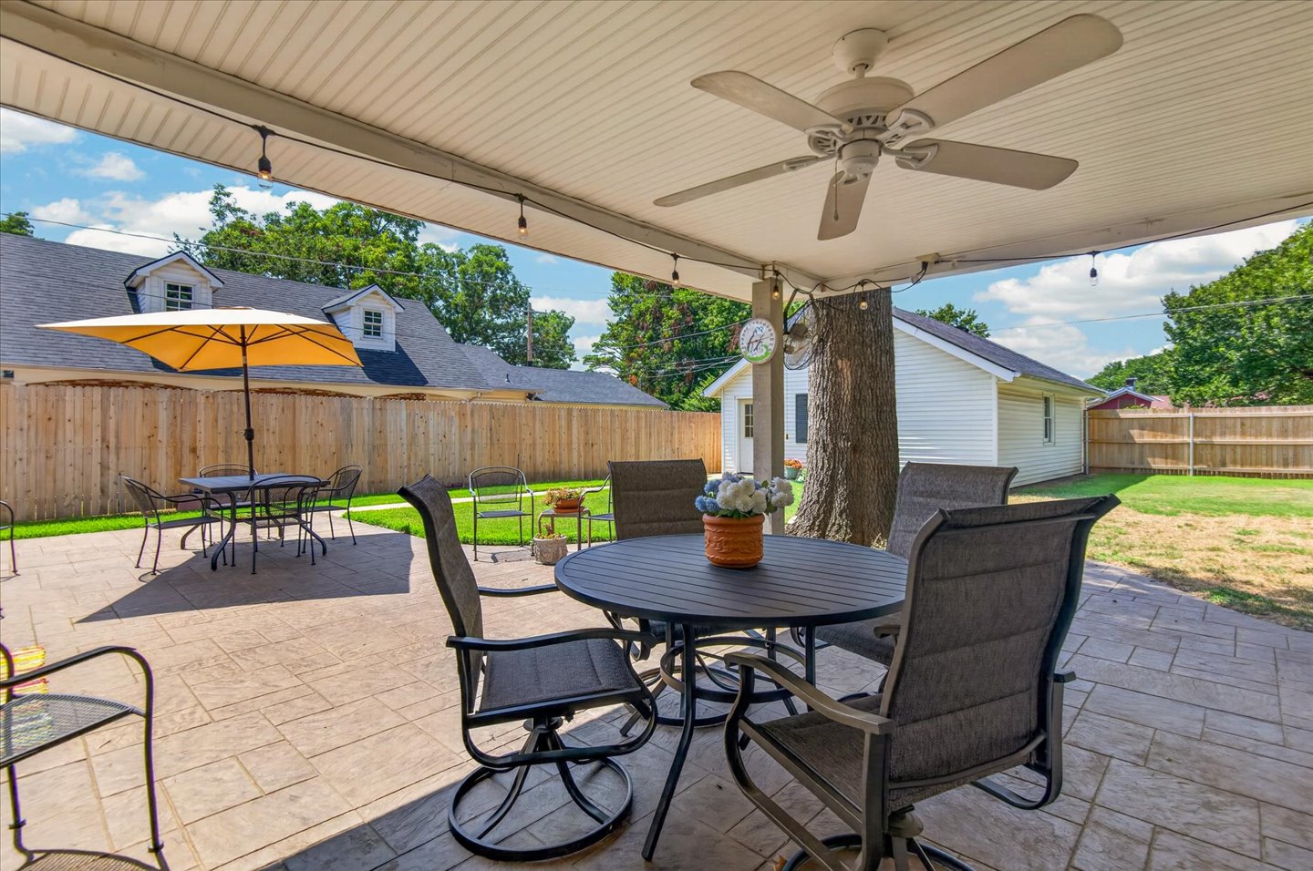 1727 S Johnstone Avenue Property Photo 43