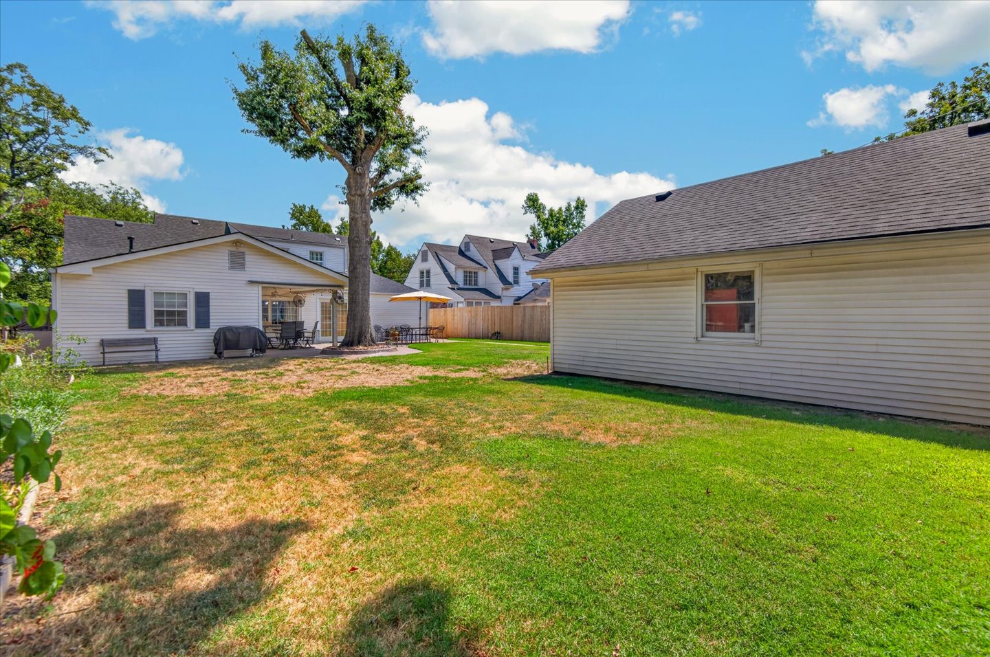 1727 S Johnstone Avenue Property Photo 44