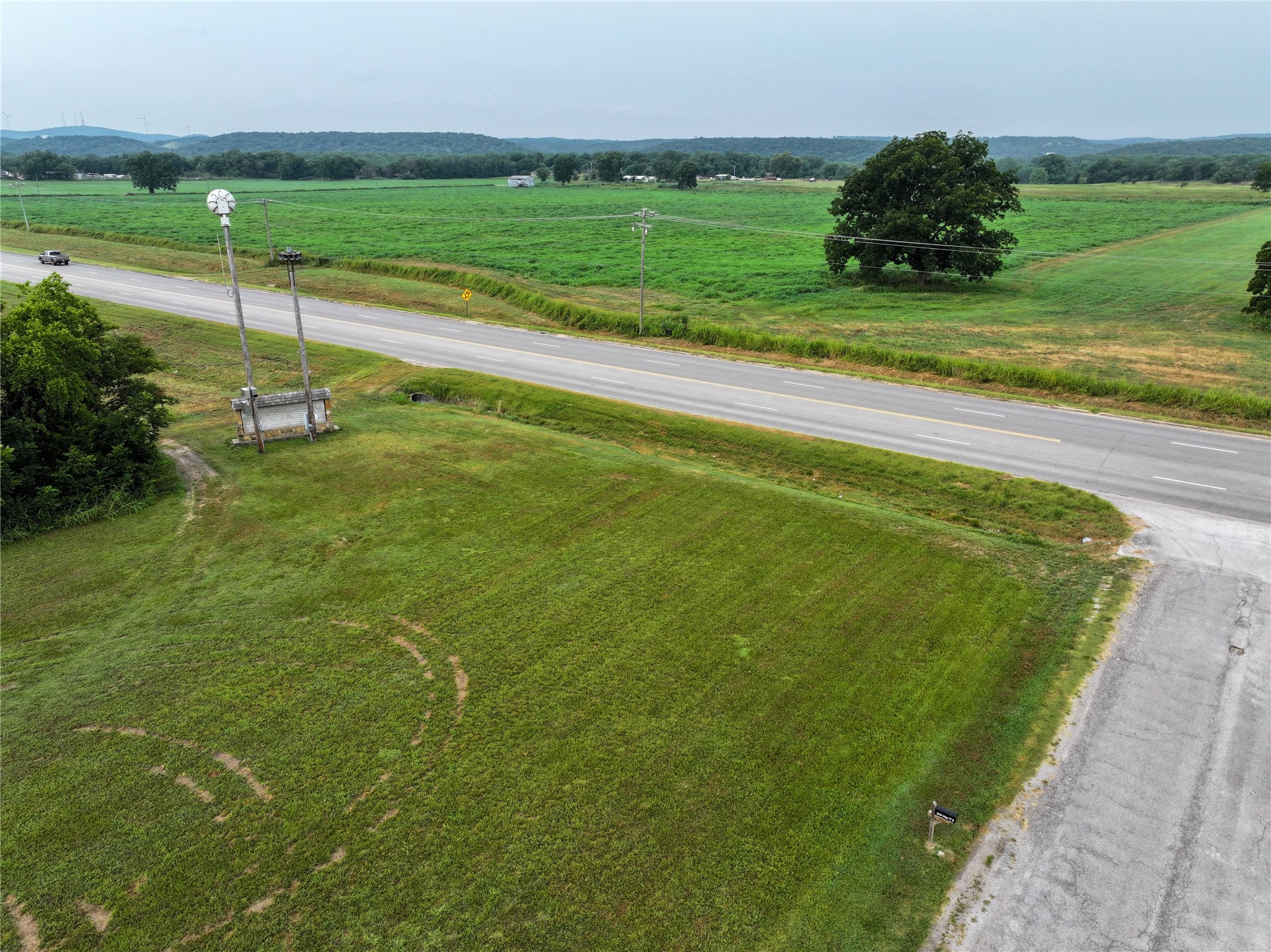 Us Hwy 77 Property Photo 3