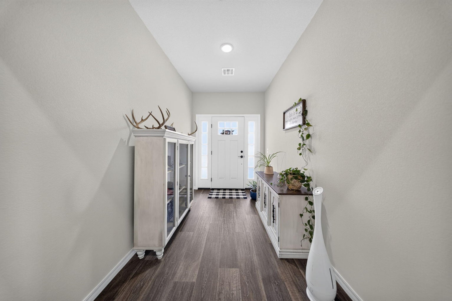 22111 Highway 2 Property Photo 6