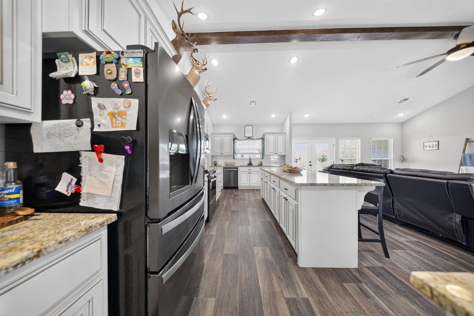 22111 Highway 2 Property Photo 8