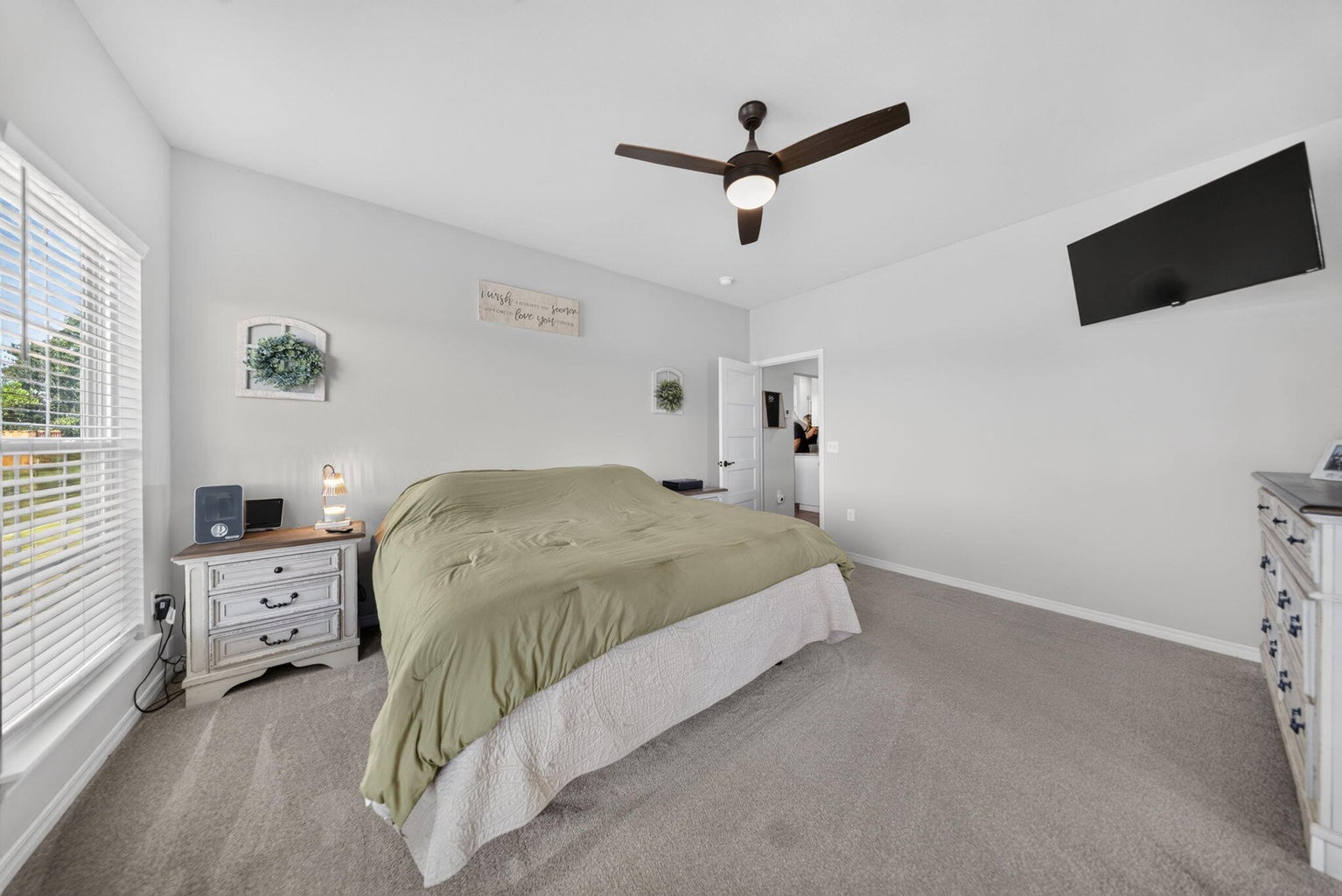 22111 Highway 2 Property Photo 25