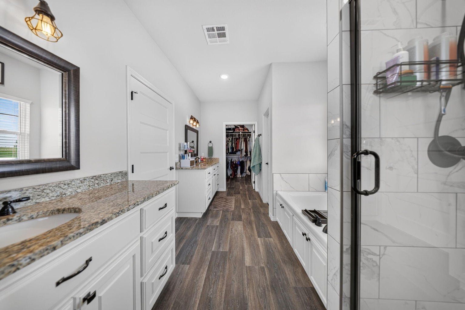 22111 Highway 2 Property Photo 28