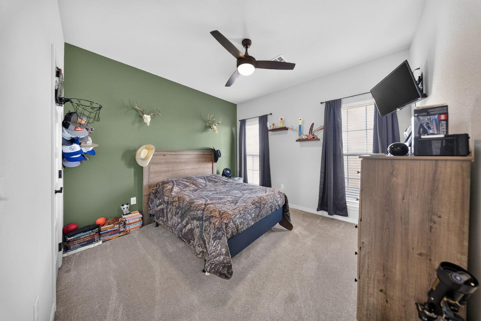 22111 Highway 2 Property Photo 36
