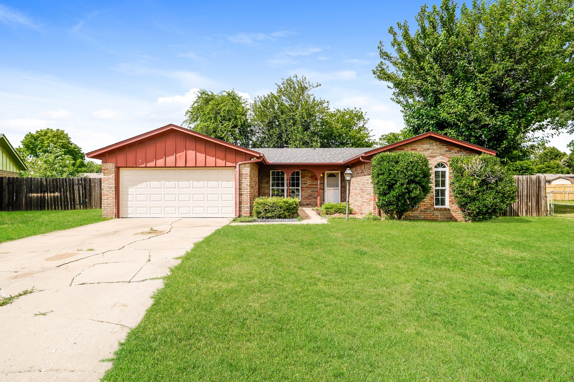 2701 115th Place Property Photo 1