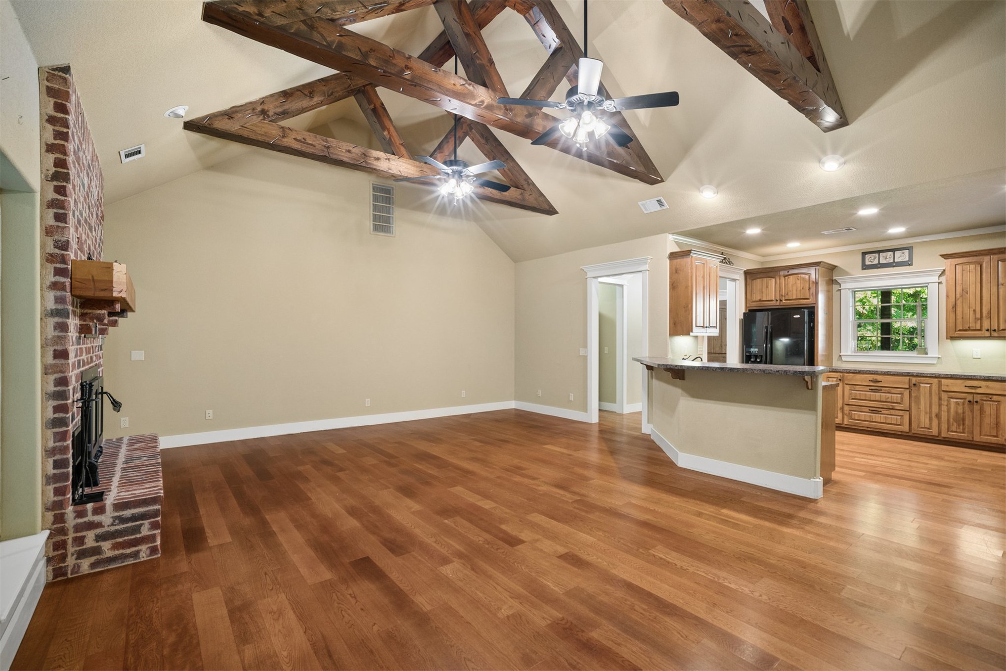 15254 E 486 Road Property Photo 11