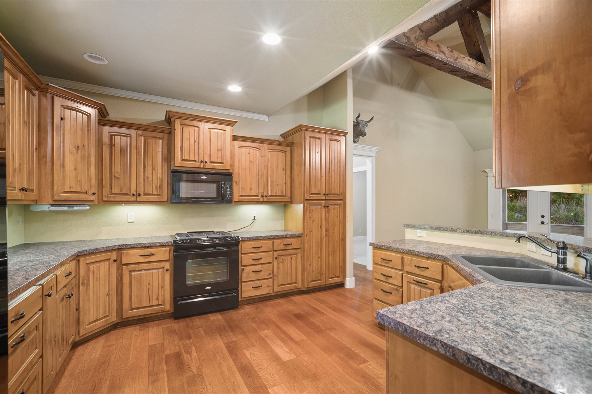 15254 E 486 Road Property Photo 17