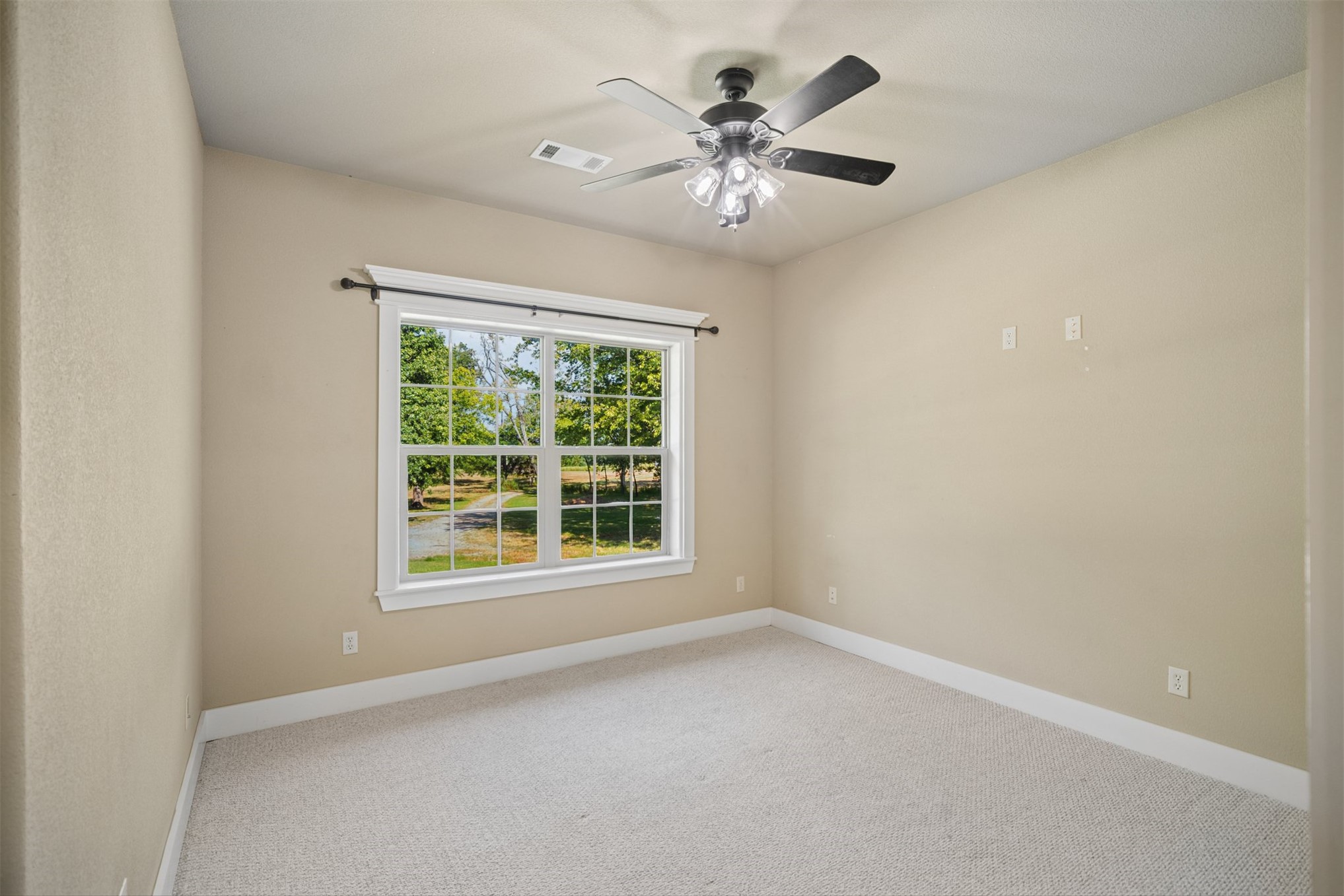 15254 E 486 Road Property Photo 24