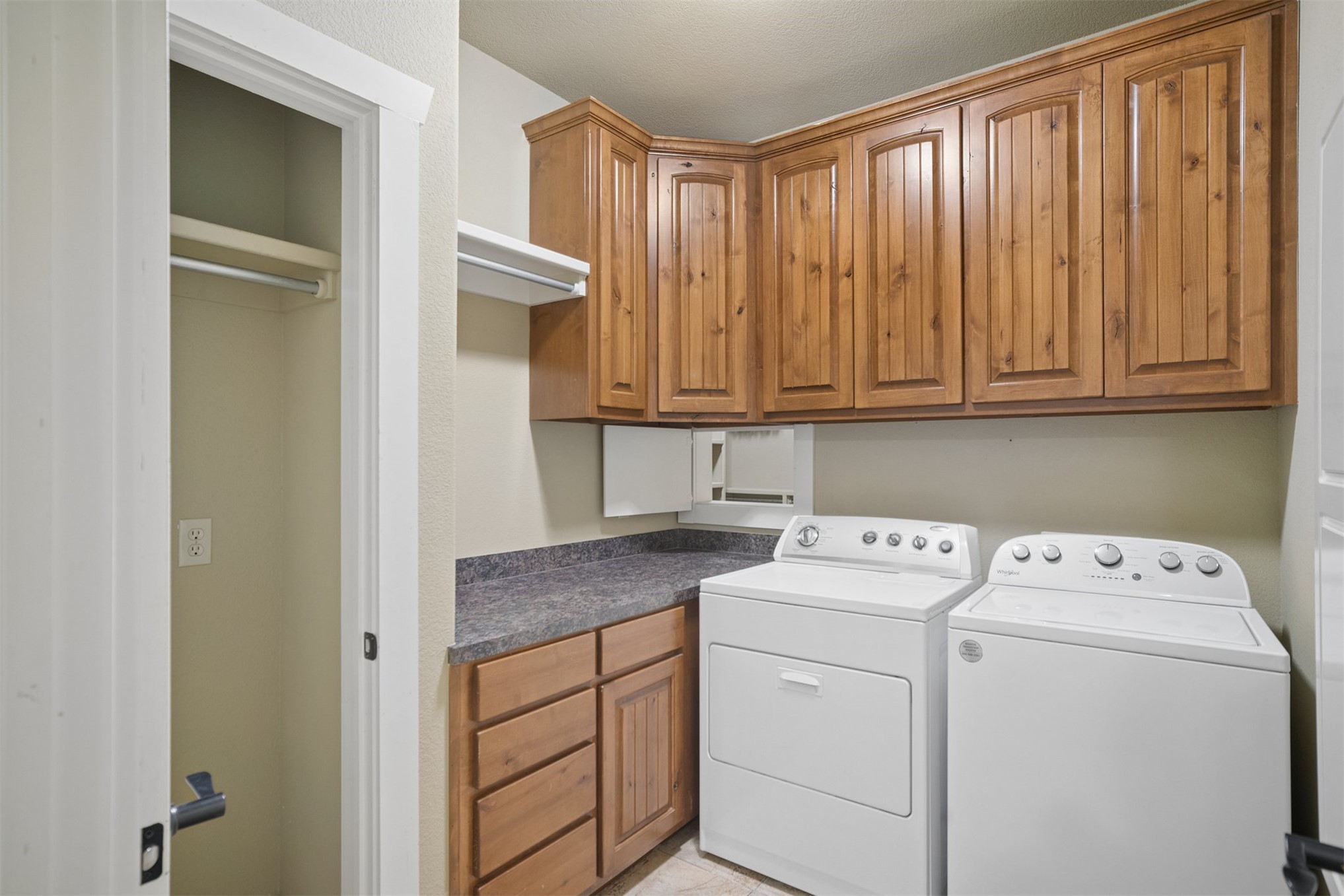 15254 E 486 Road Property Photo 32