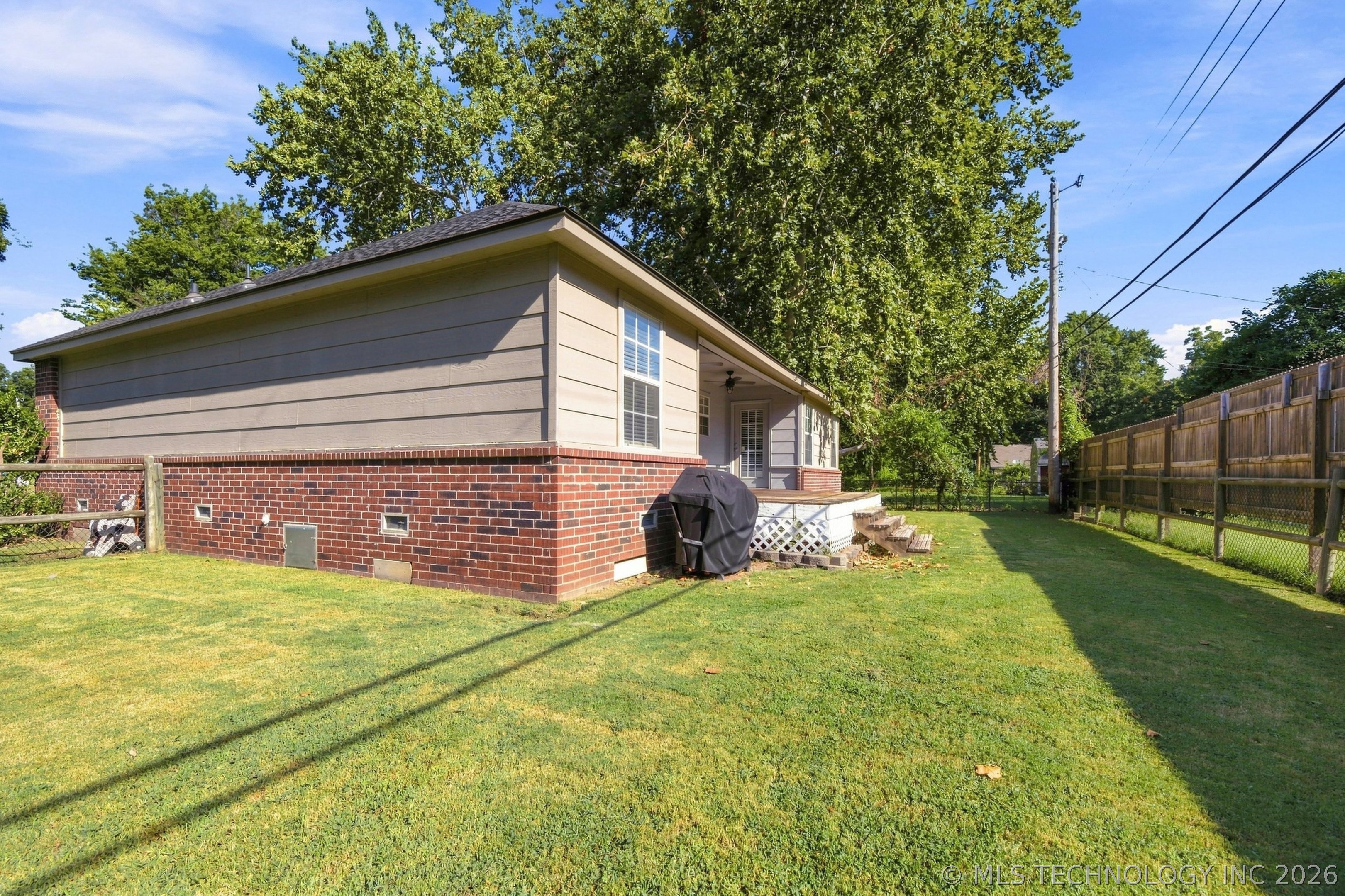 5703 S Quincy Place Property Photo 25