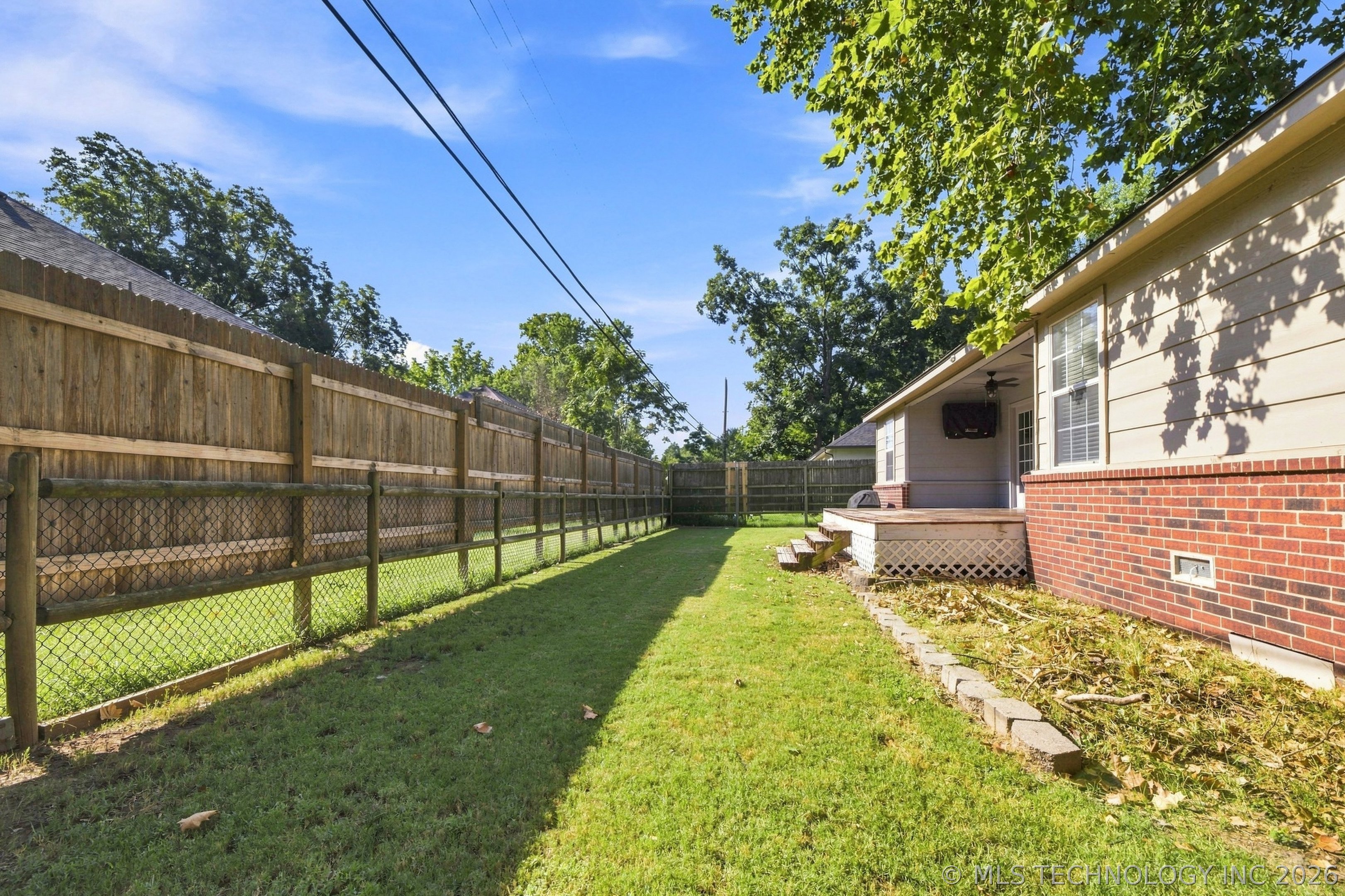 5703 S Quincy Place Property Photo 26