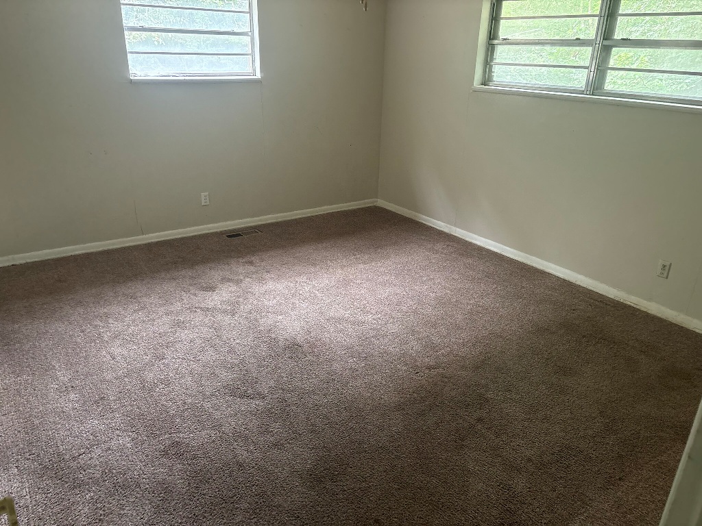 350 S West Street Property Photo 9
