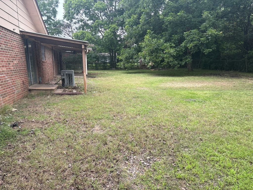 350 S West Street Property Photo 17
