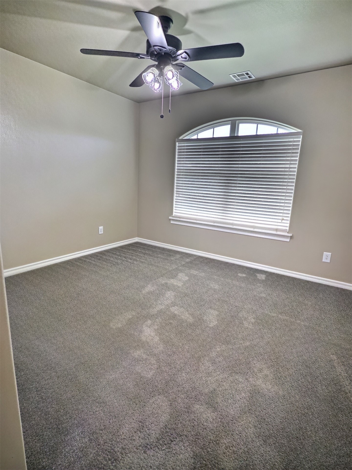 13041 Timber Ridge Property Photo 7