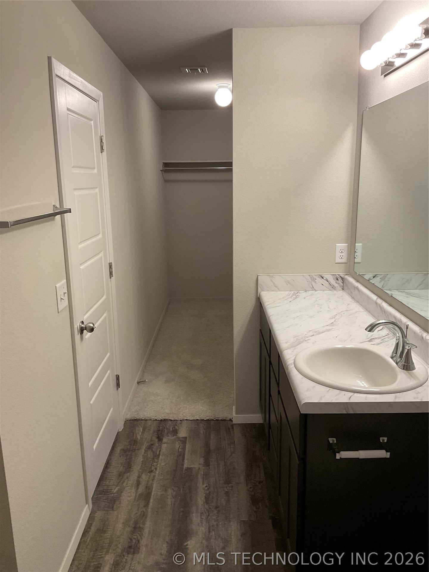 7514 E 160th Place S Property Photo 15