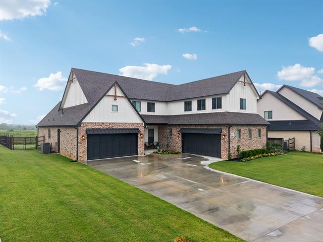 19104 E Beecher Court Property Photo 1