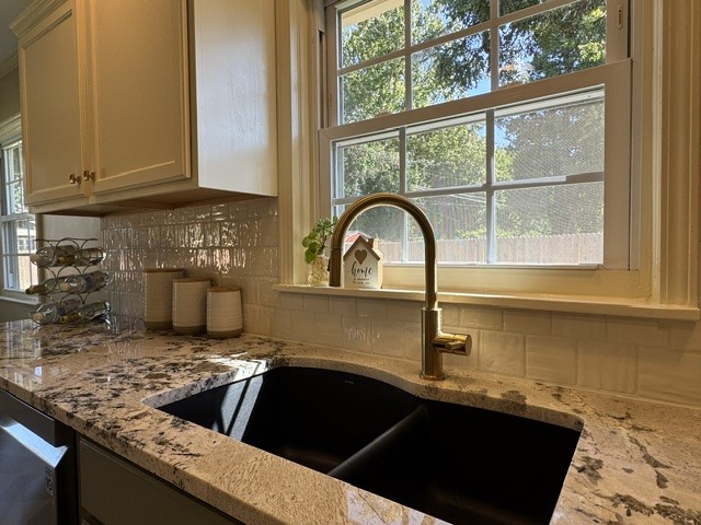 5249 S Saint Louis Avenue Property Photo 19